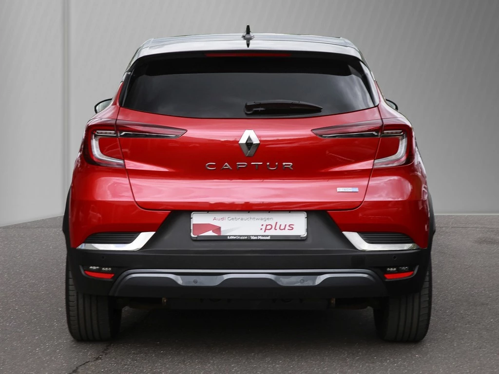 Renault Captur II 1.6 E-TECH Initiale Paris Navi Bose