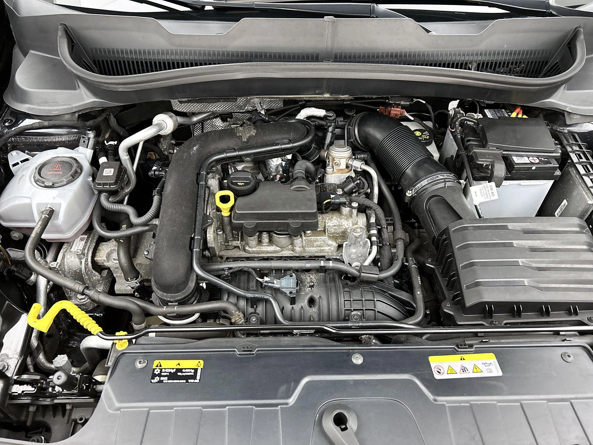 Volkswagen-T-Cross-image-36