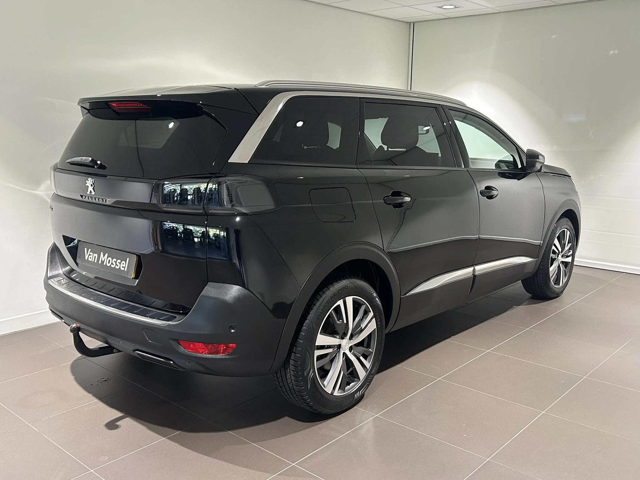 Peugeot-5008-image-3