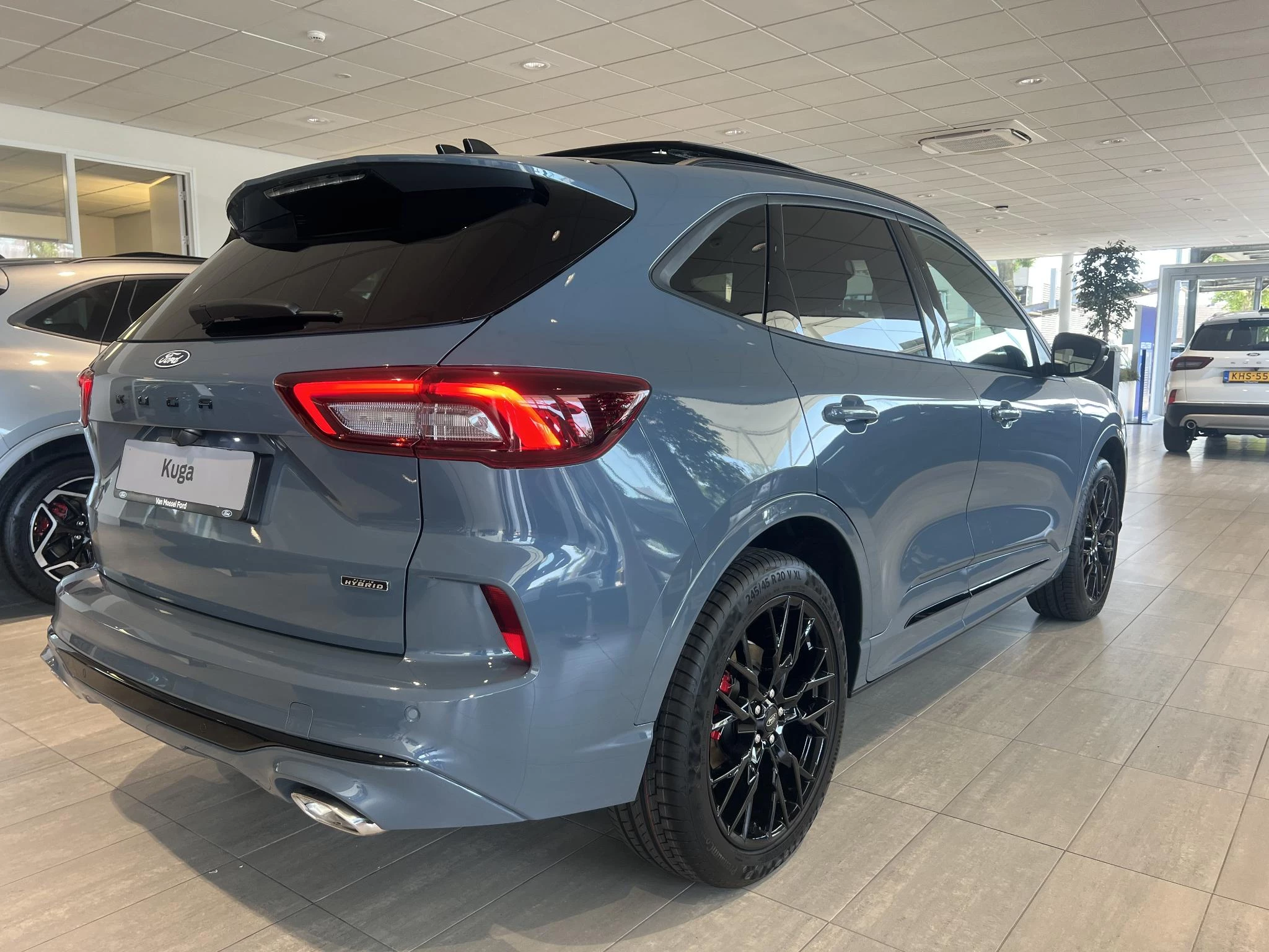 Ford-Kuga-image-5