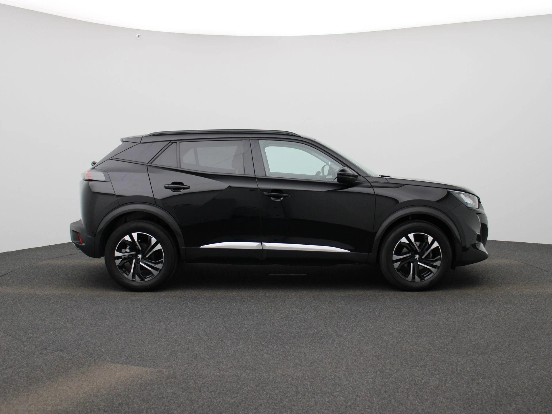 Peugeot-2008-image-5