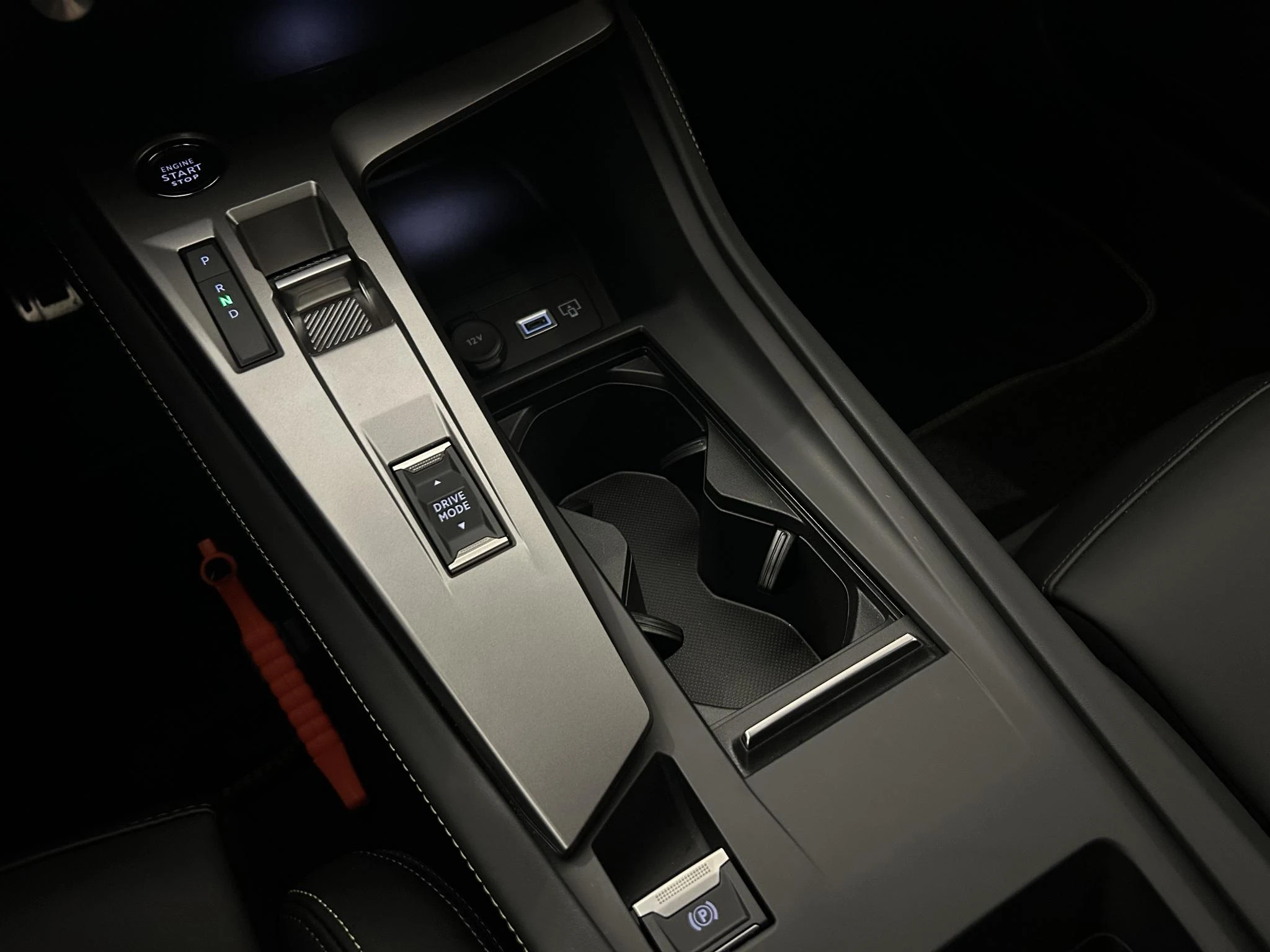 Peugeot-408-image-17