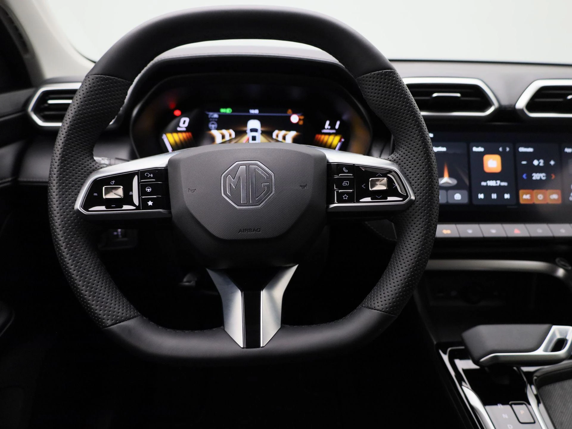 MG-ZS-image-6