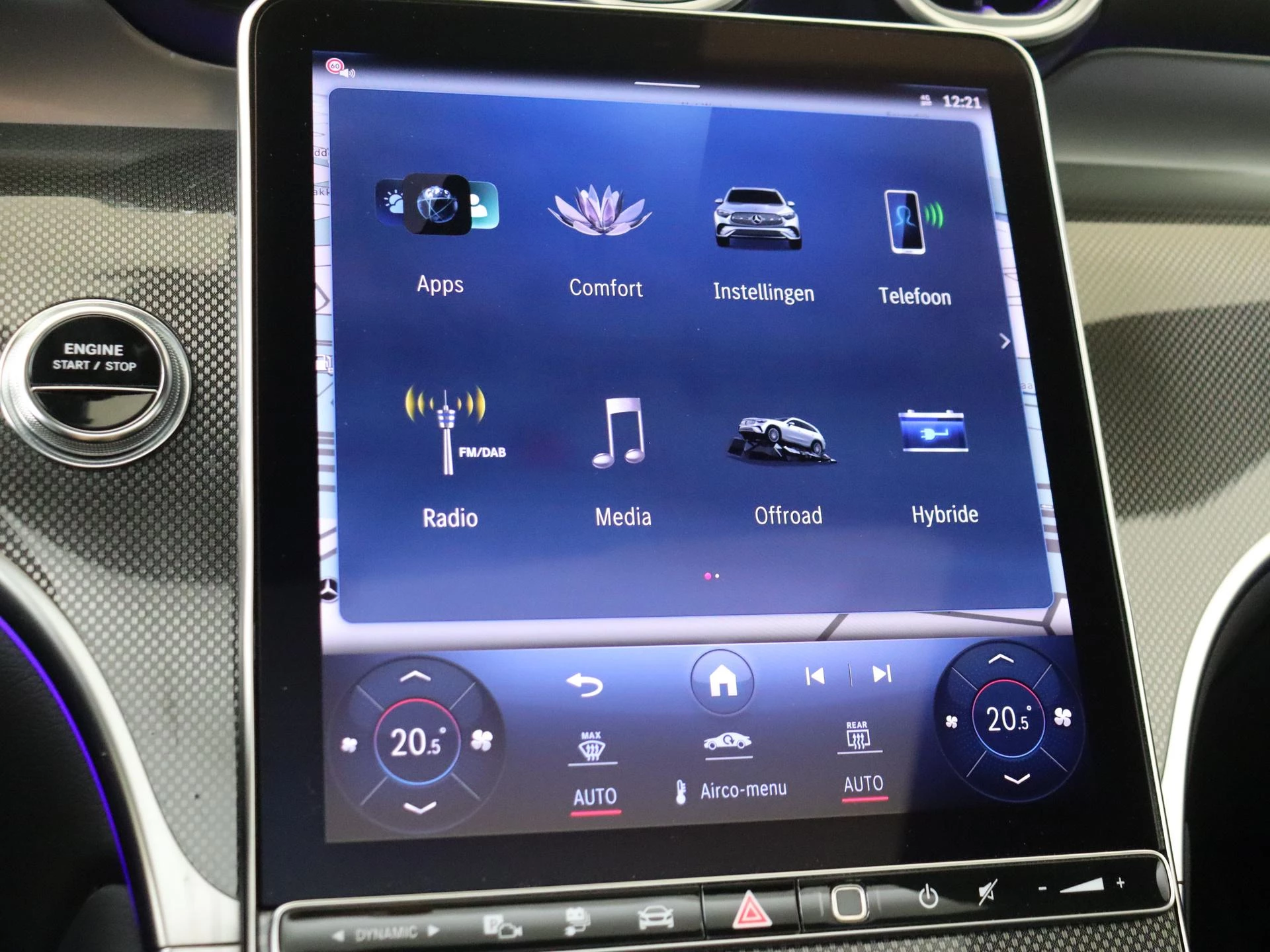 Mercedes-Benz-GLC-image-15