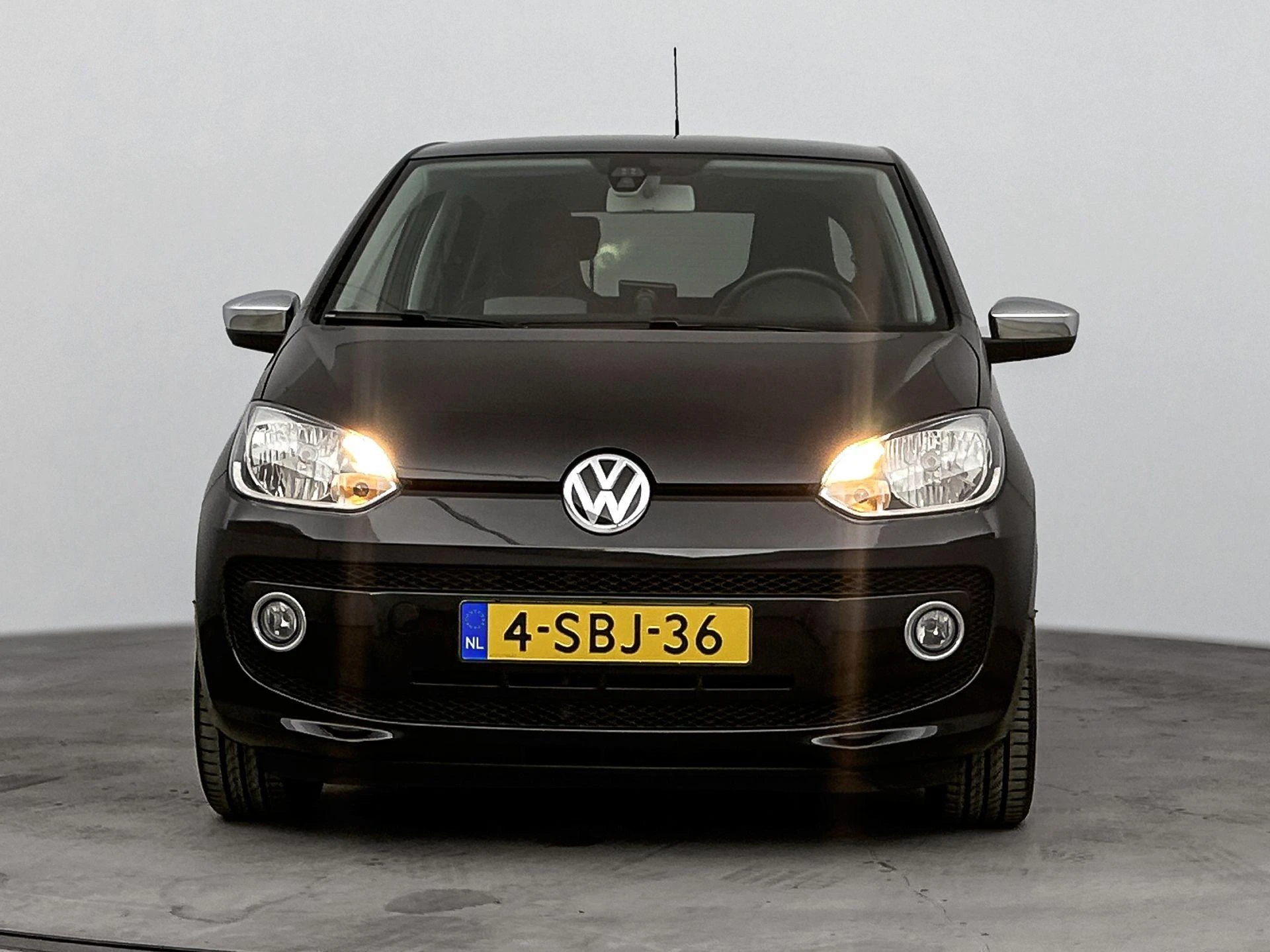 Volkswagen-up!-image-4