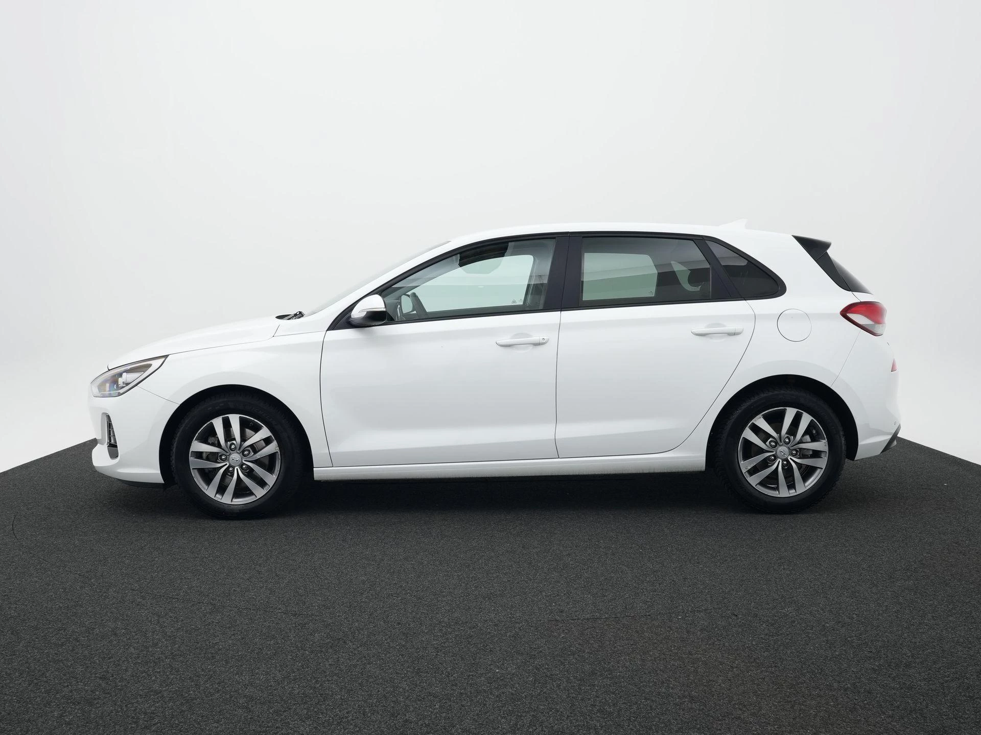Hyundai-i30-image-3