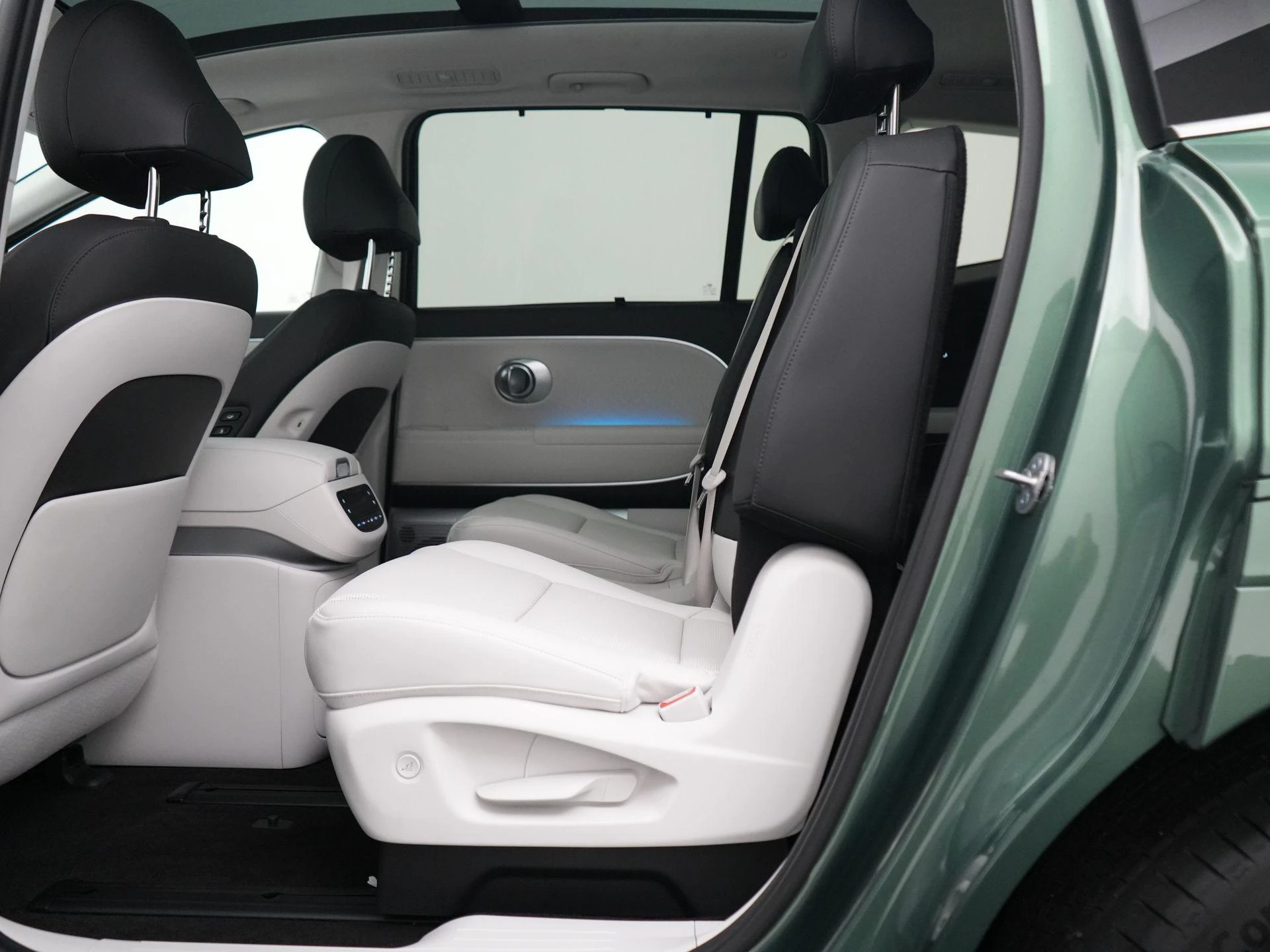 Hyundai-IONIQ 9-image-37