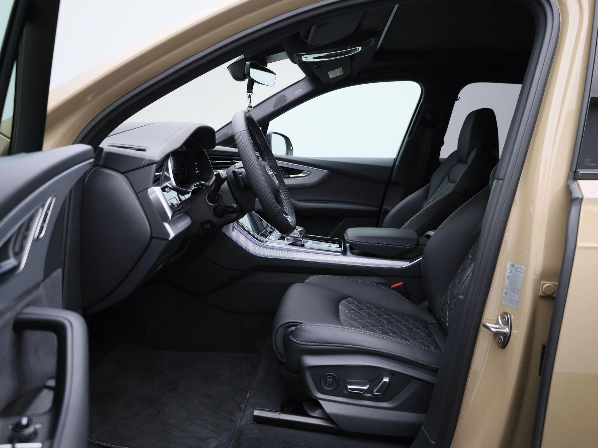 Audi-Q7-image-8