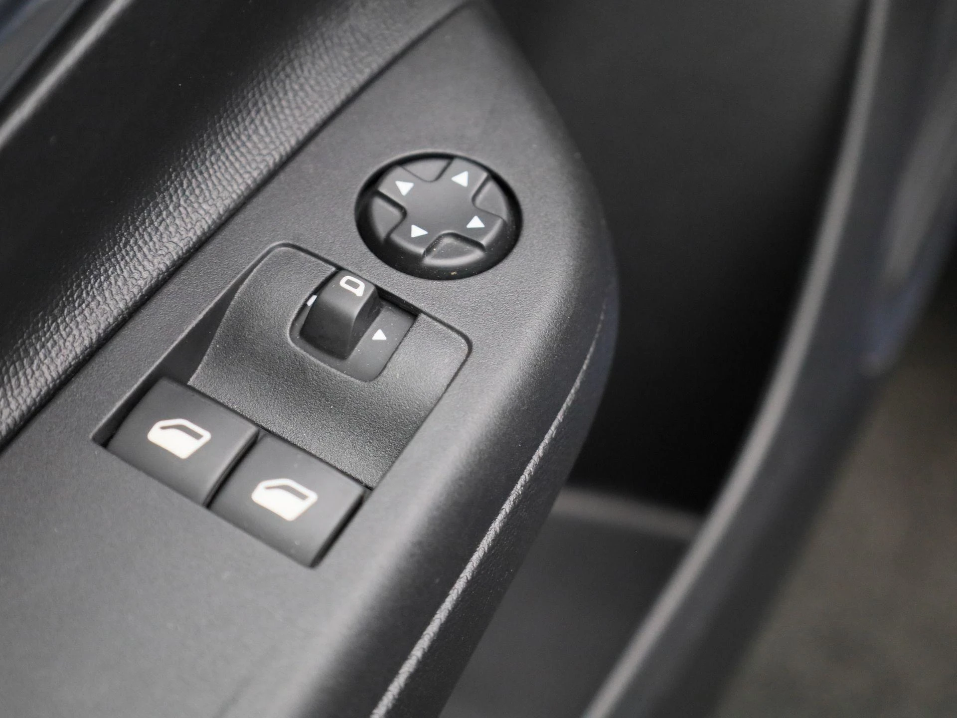 Opel-Corsa-image-25