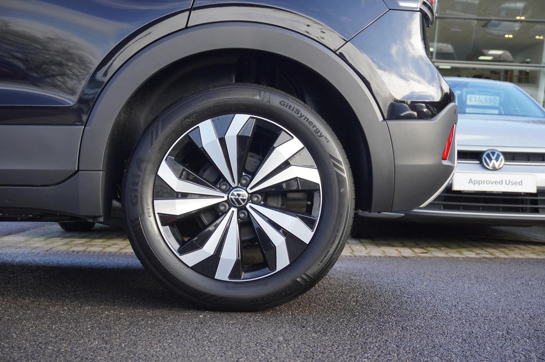Volkswagen-T-Cross-image-20