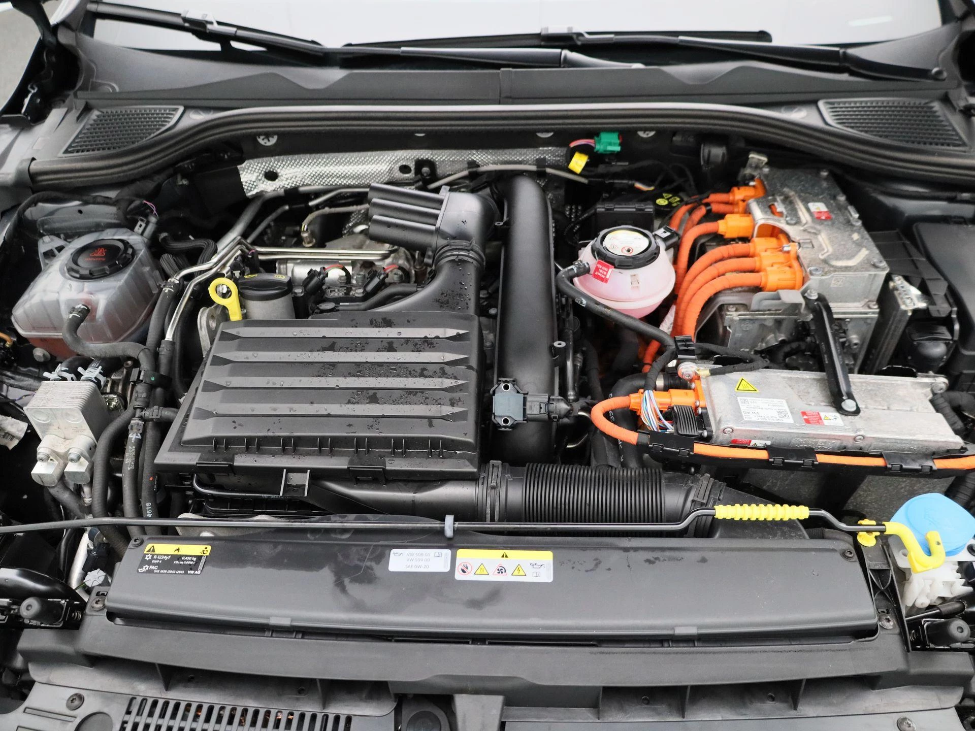 Volkswagen Golf VIII 1.4 eHybrid Life DSG