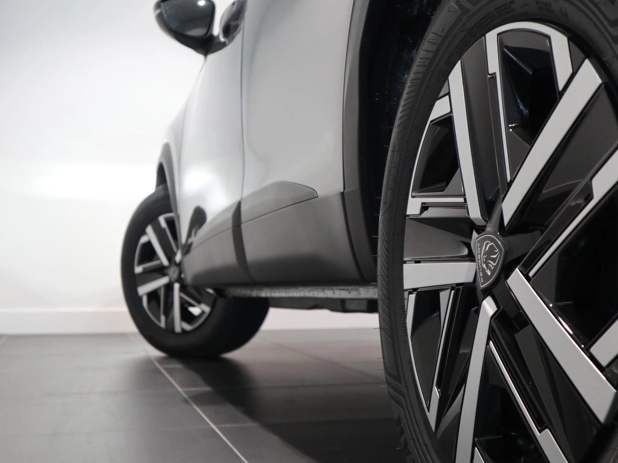 Peugeot-2008-image-23