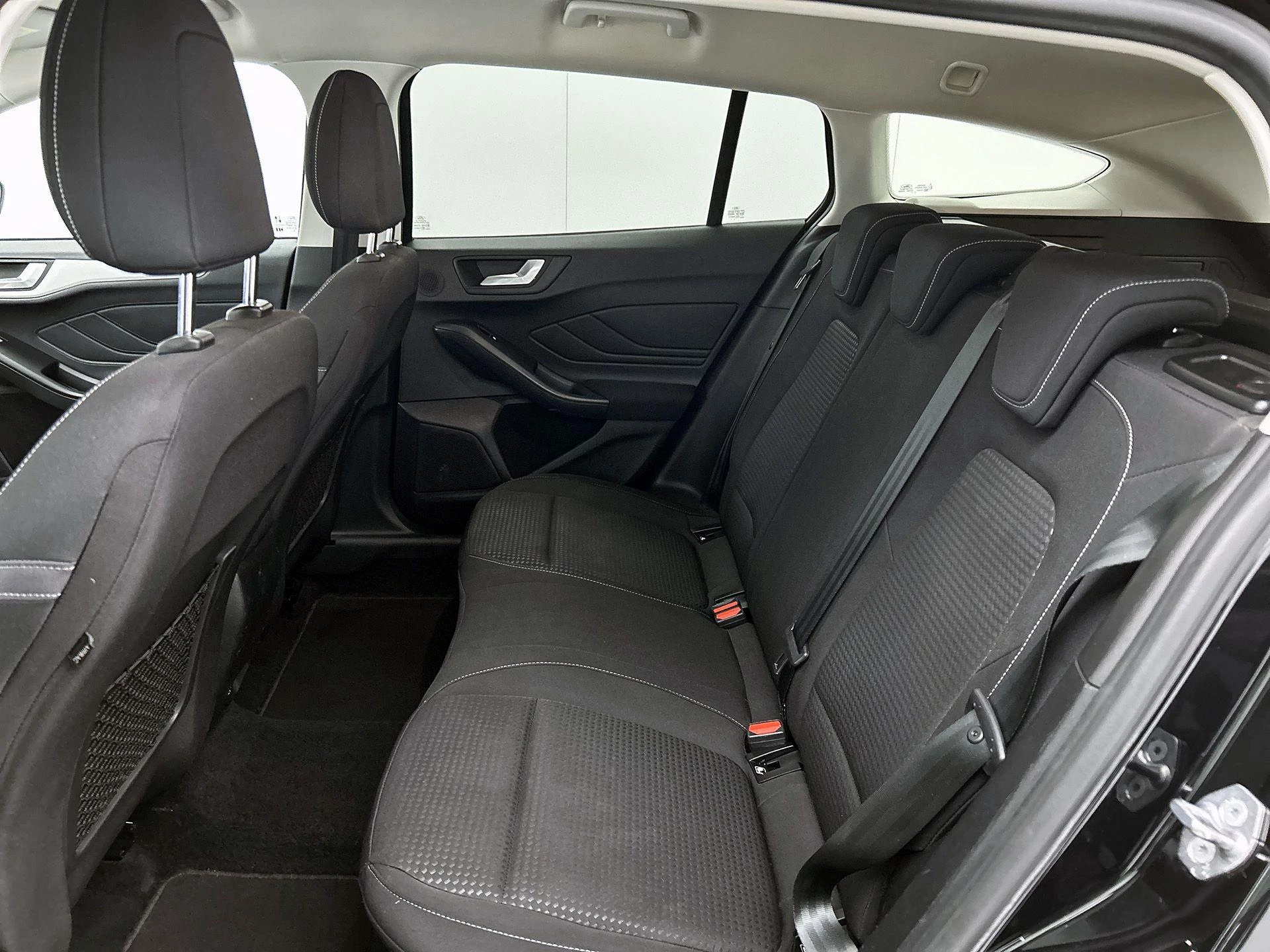 Ford Focus Wagon 1.0 EcoBoost Trend Edition Business