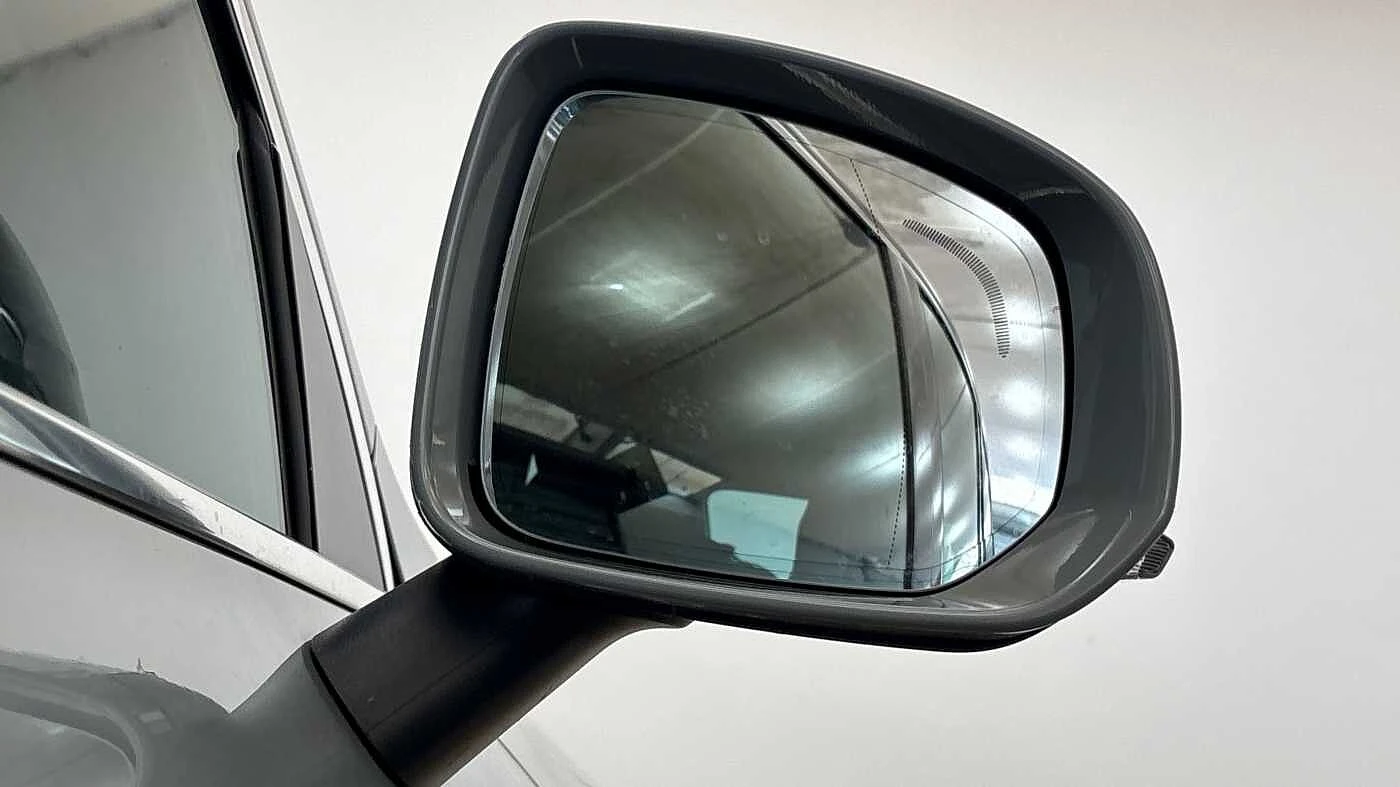 Volvo-XC90-image-19