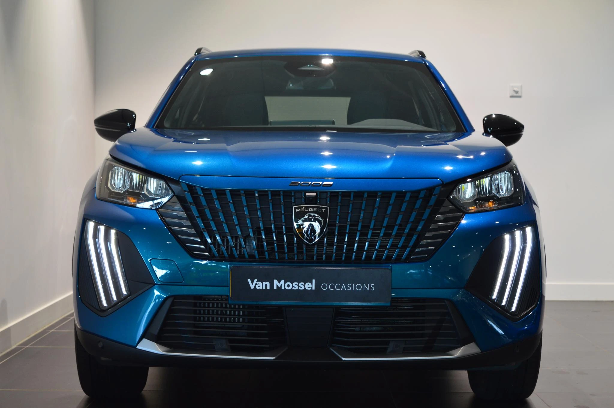 Peugeot-2008-image-2