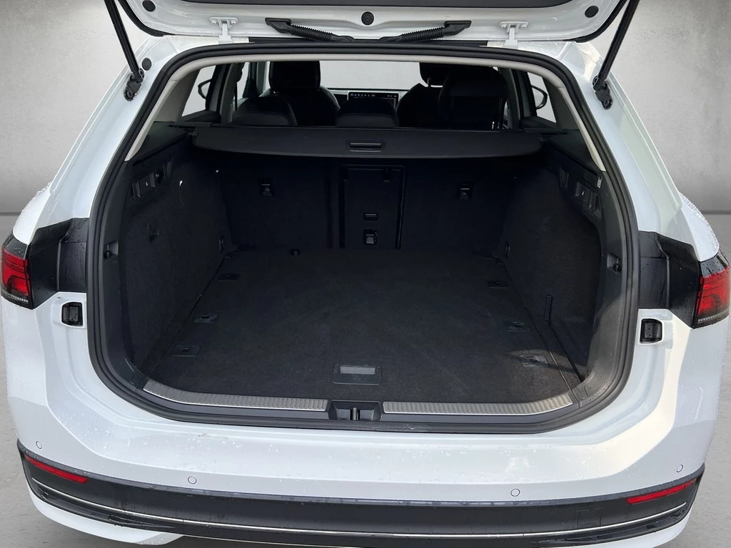Volkswagen Passat Variant 1.5 eTSI DSG Business *HuD*