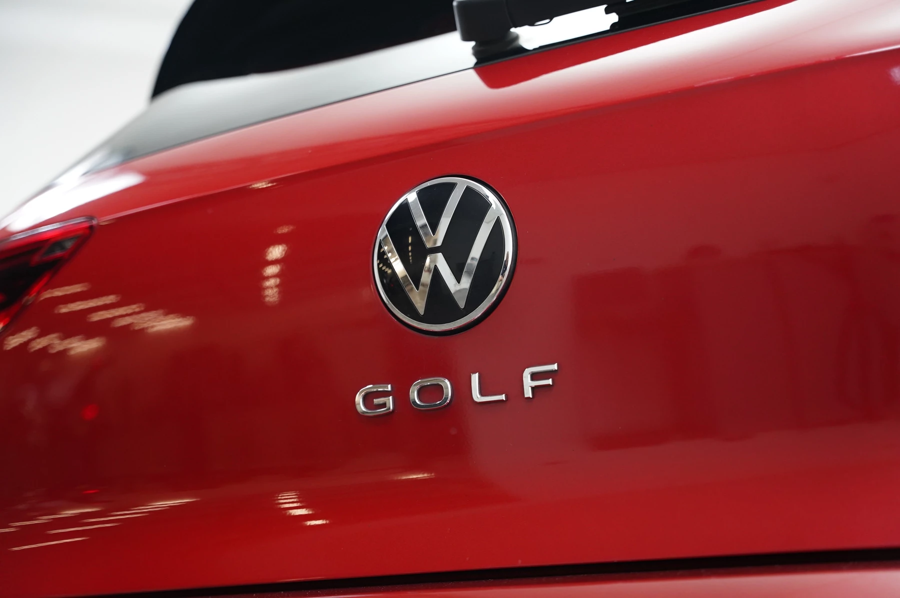 Volkswagen-Golf-image-37