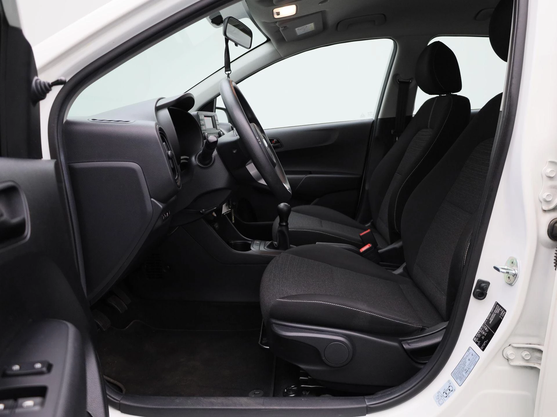 Kia-Picanto-image-10