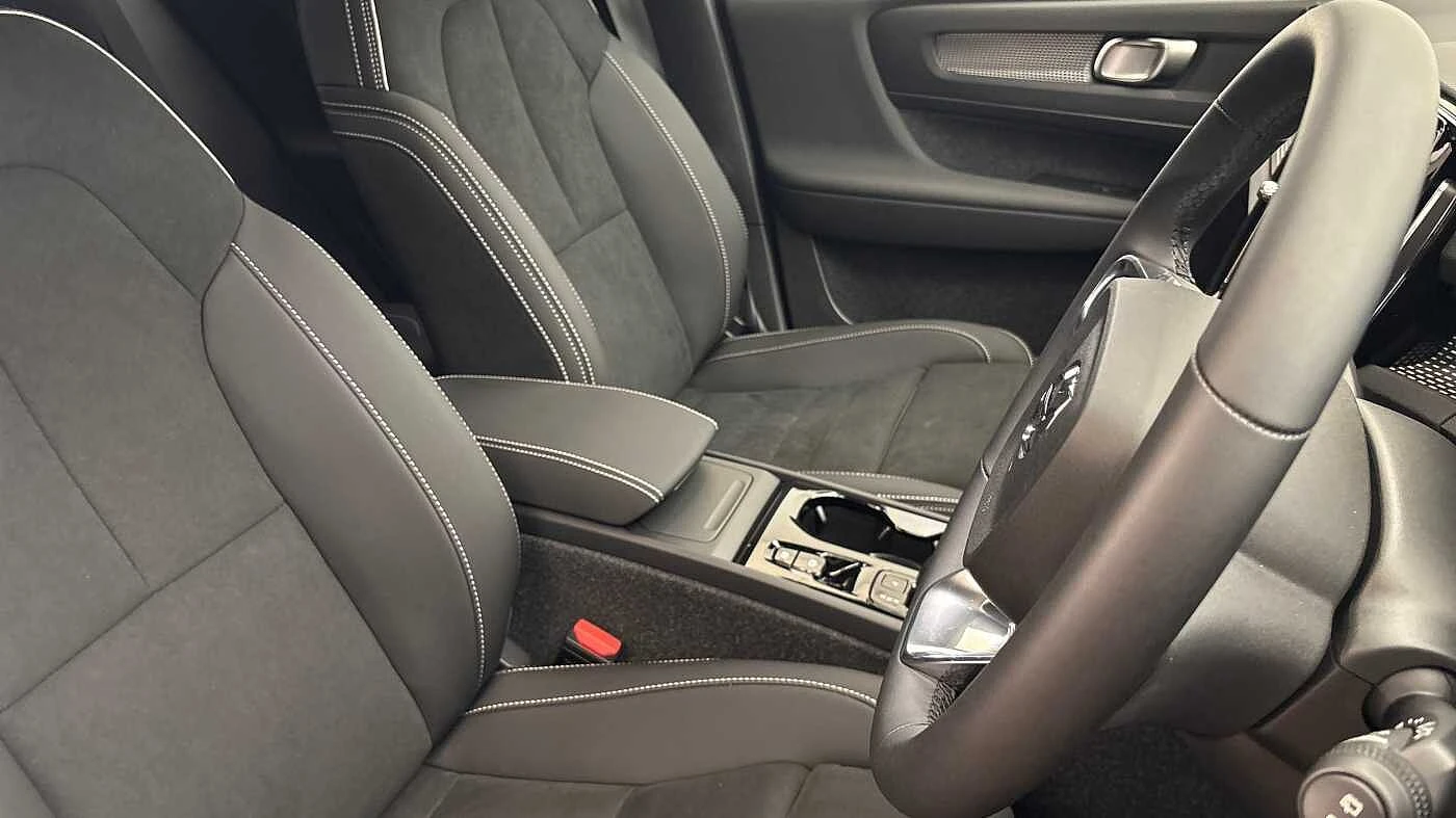 Volvo-XC40-image-9