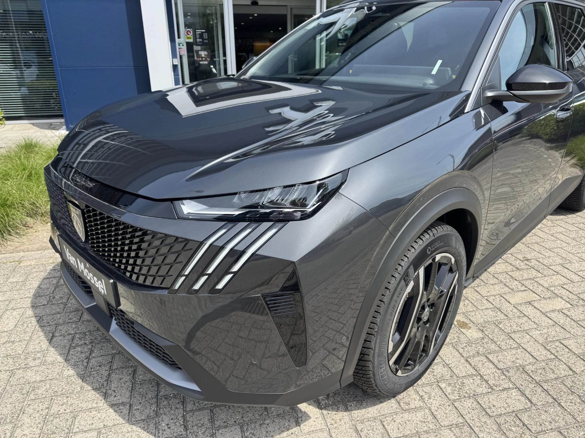 Peugeot-5008-image-7