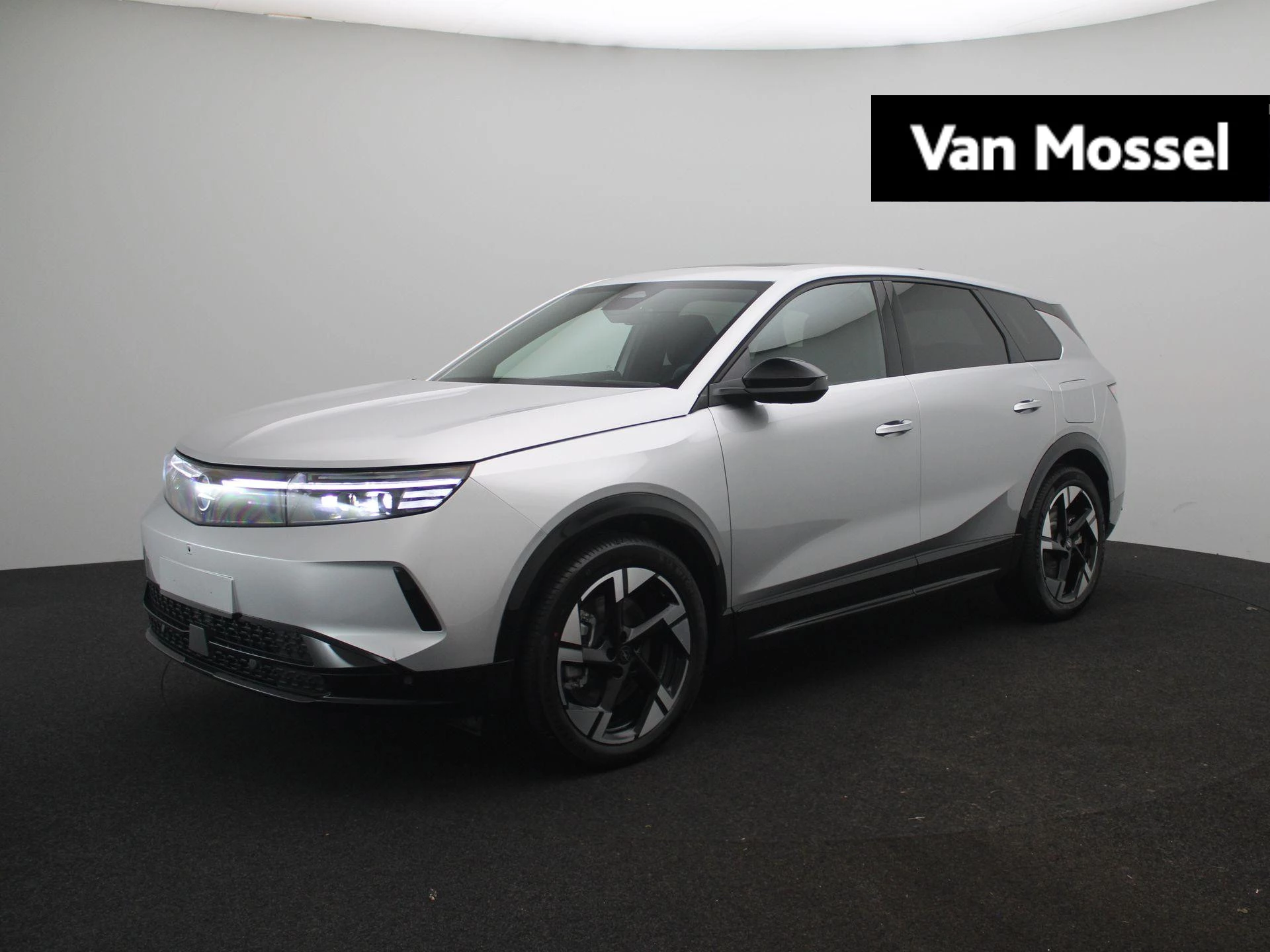 Opel-Grandland-image-0