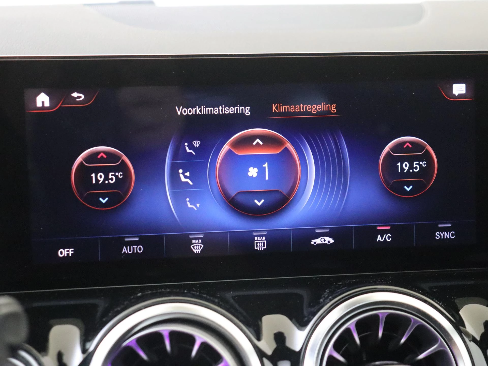 Mercedes-Benz GLA 250 e Business Solution AMG Limited