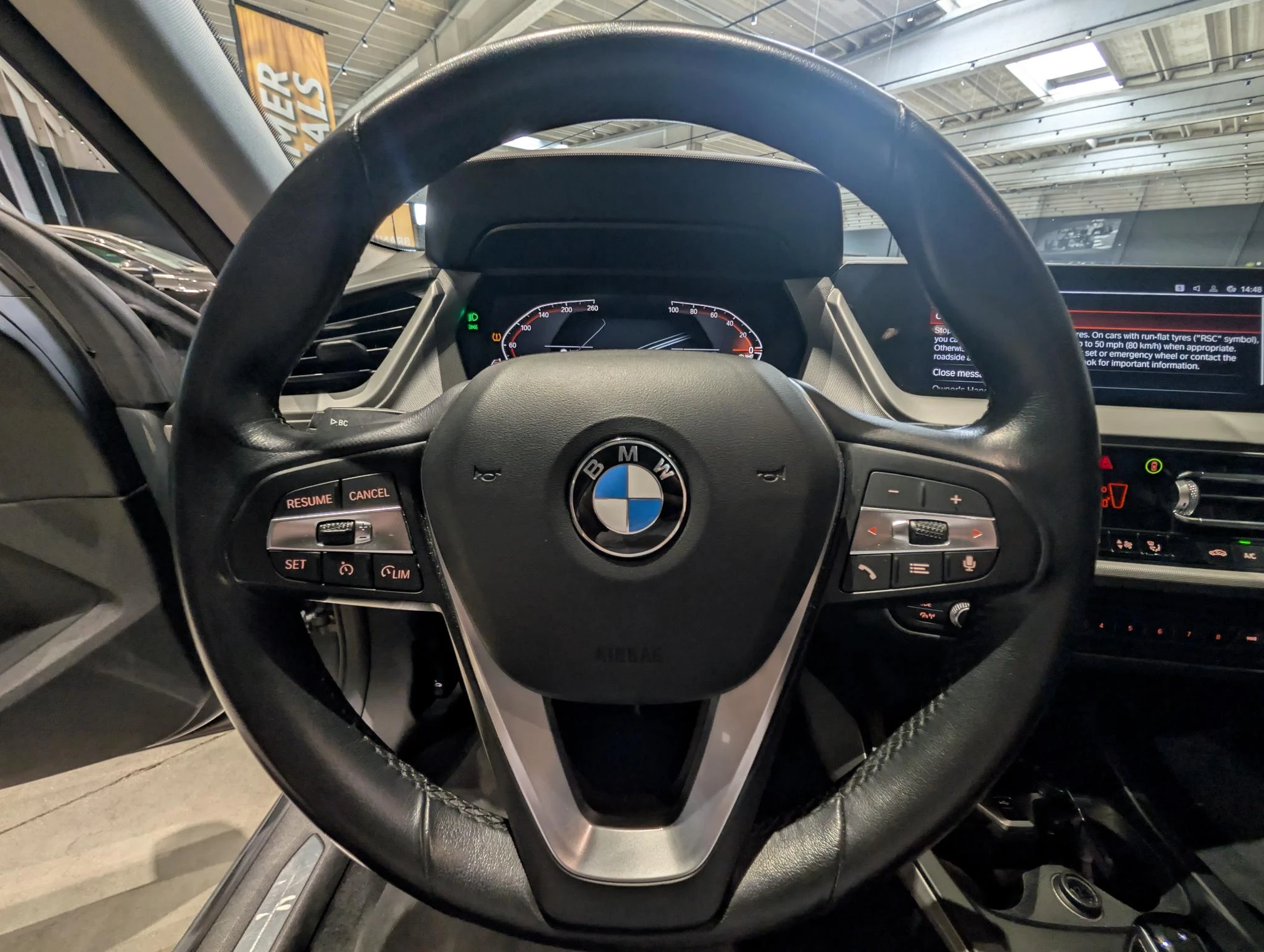 BMW-Série 2-image-13