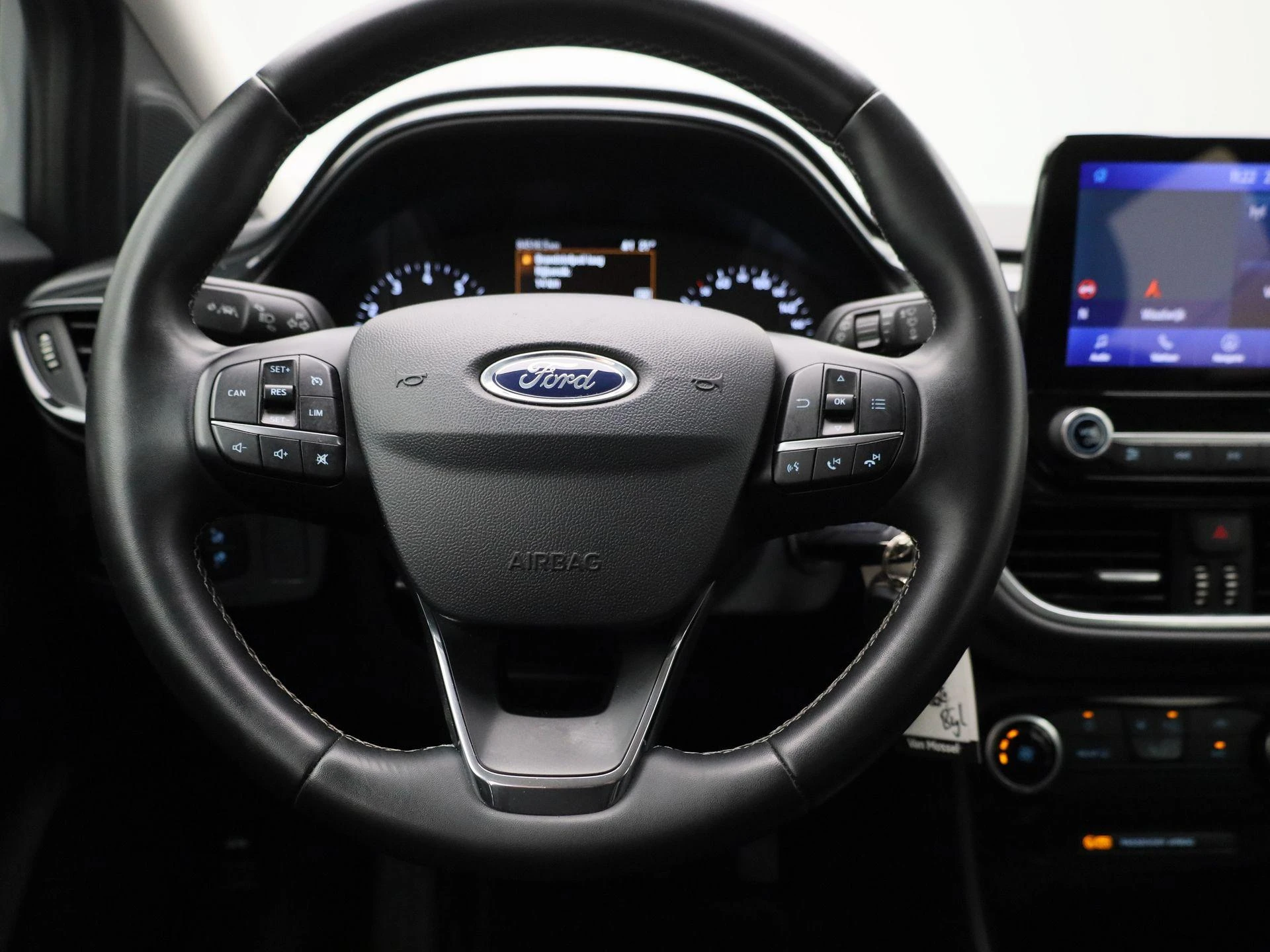 Ford Puma 1.0 EcoBoost Hybrid Titanium