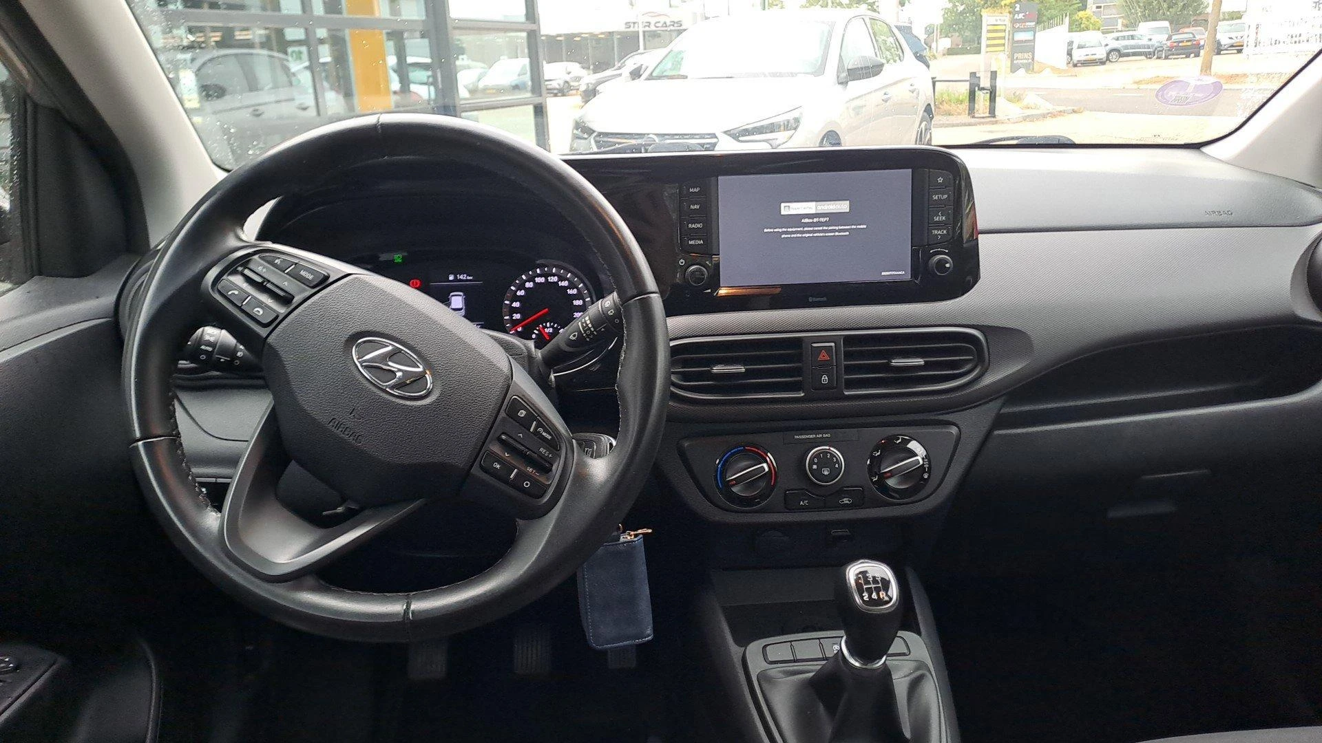 Hyundai-i10-image-7