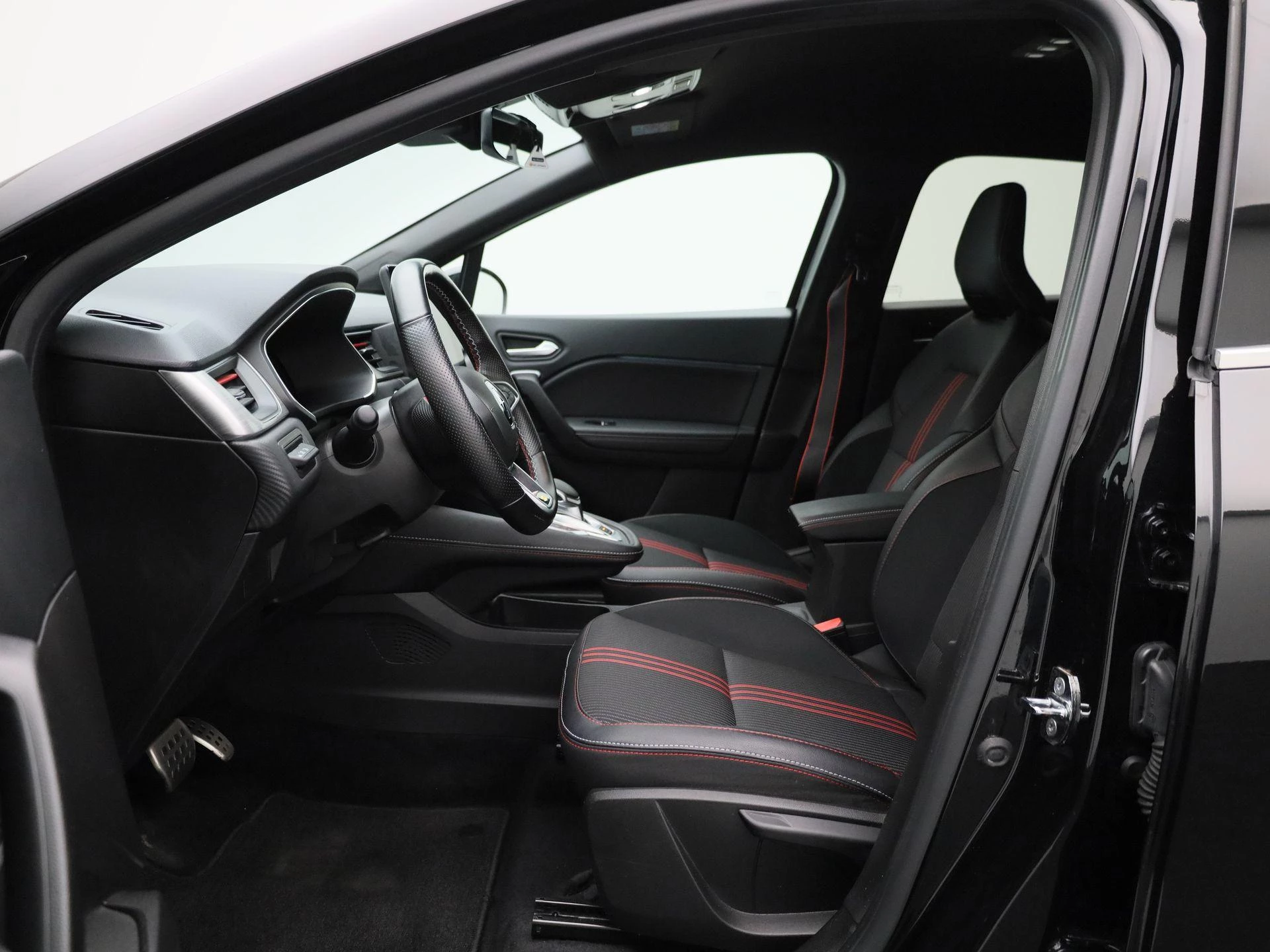 Renault-Captur-image-8