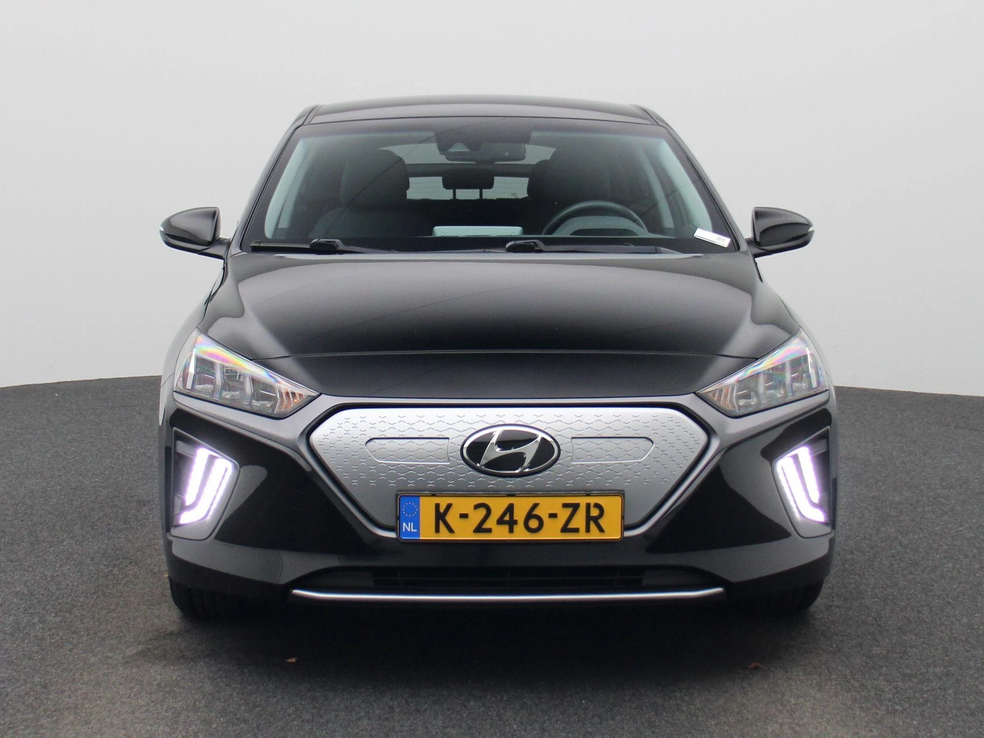 Hyundai-IONIQ-image-2