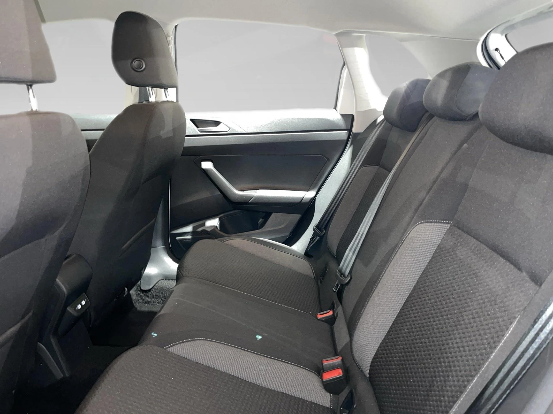 Volkswagen Polo 1.0 TSI Life Business