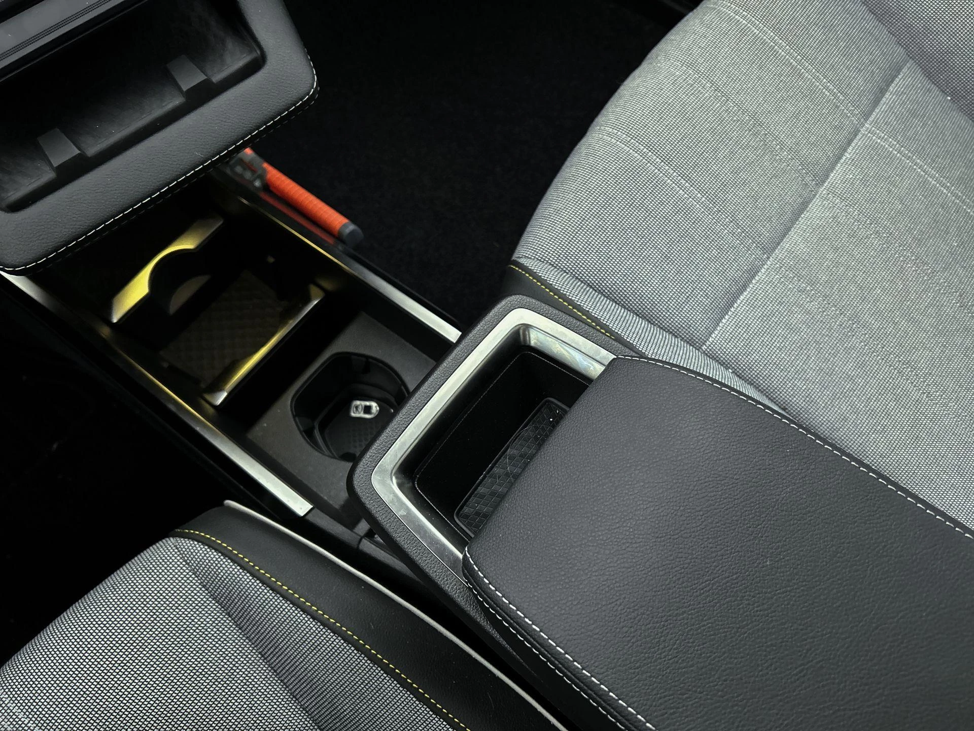 Renault-Scénic-image-7