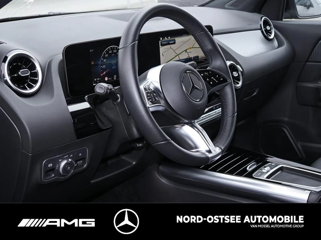 Mercedes-Benz GLA 200 PROGRESSIVE AHK MBUX SHZ LED ADV. Progressive