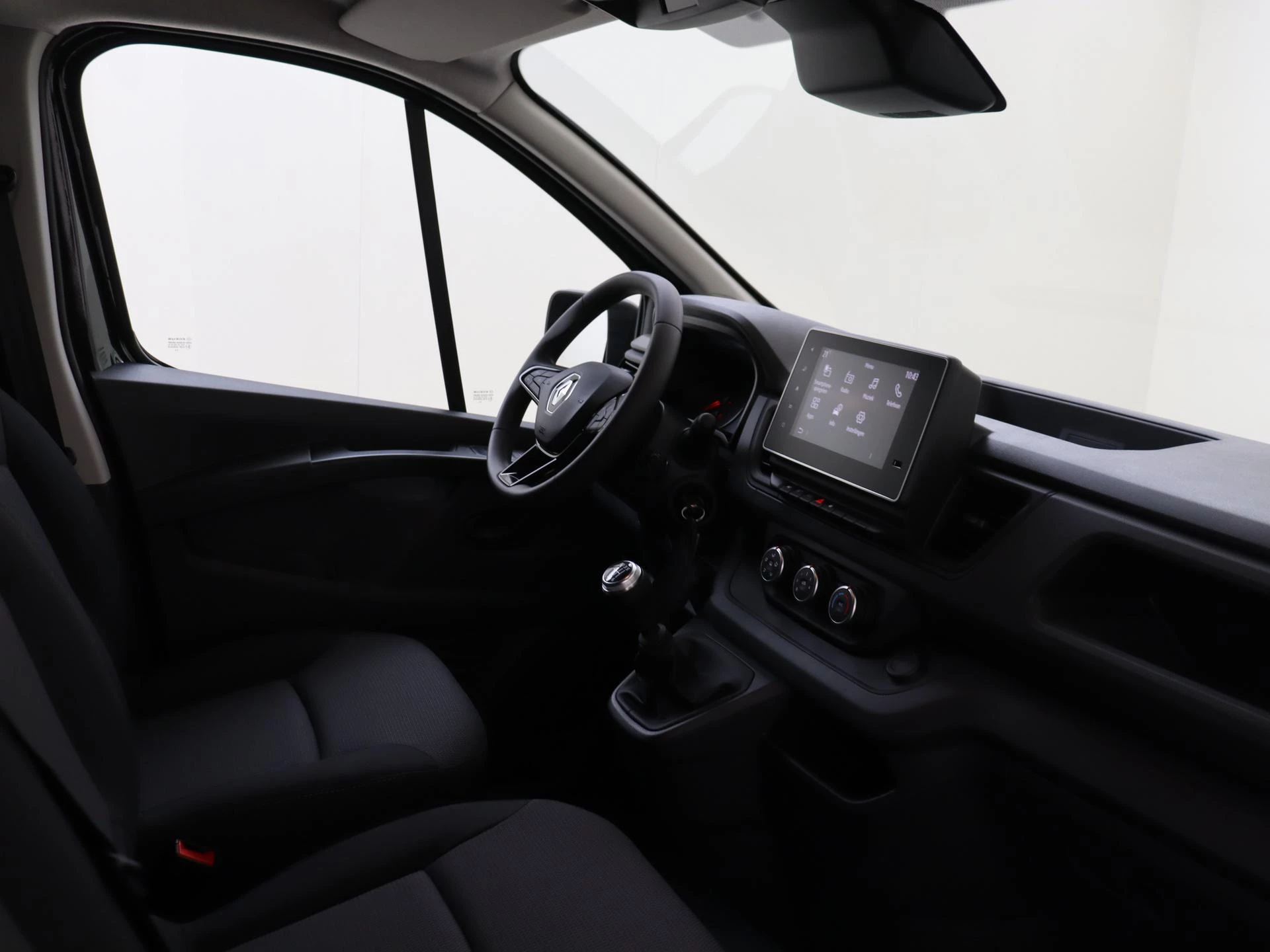 Renault-Trafic-image-17