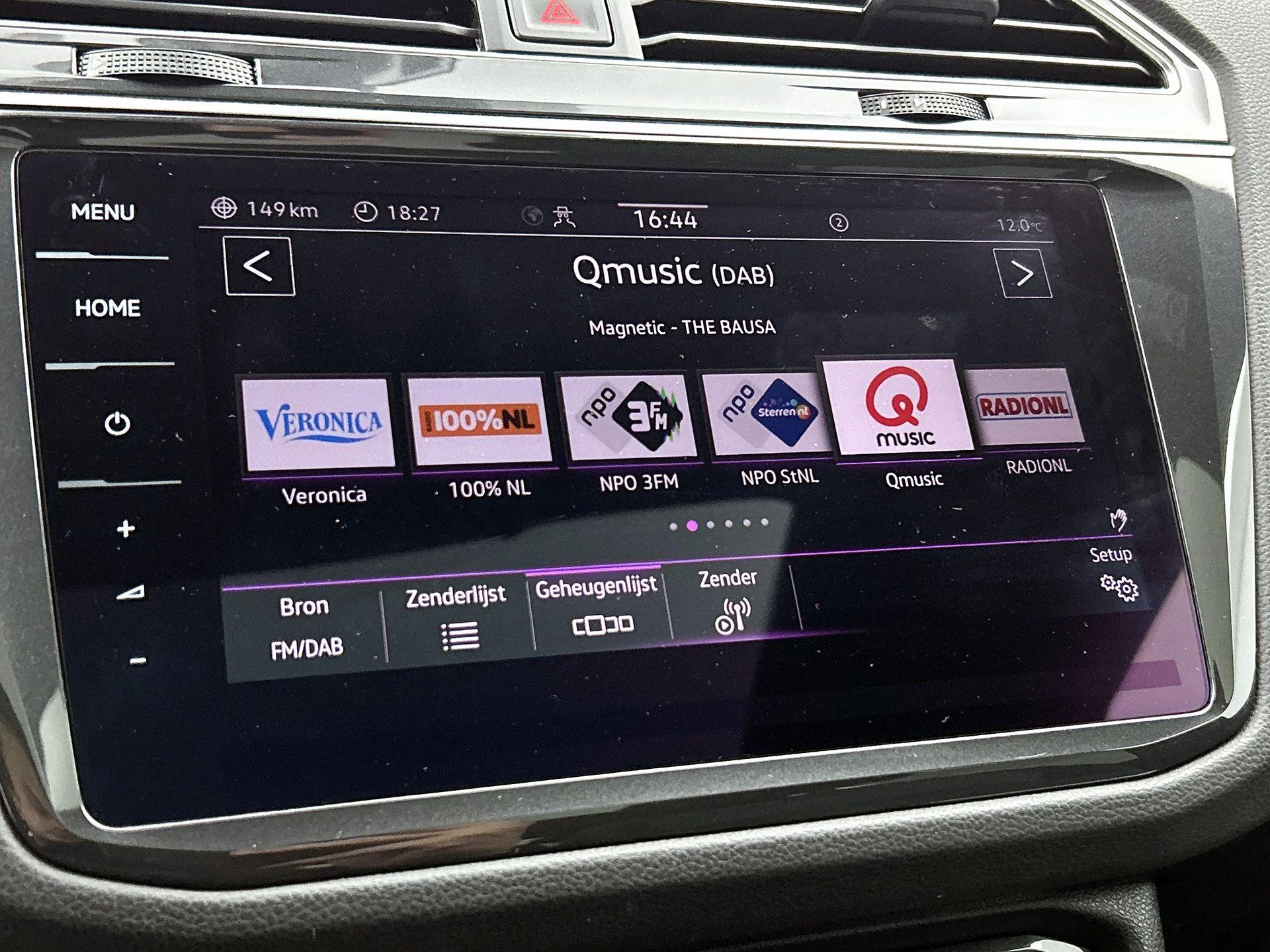 Volkswagen-Tiguan-image-6