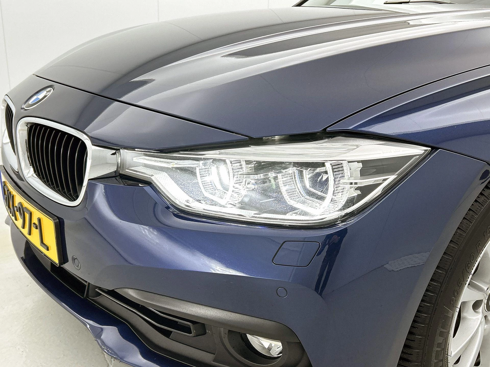 BMW-3 Serie-image-8