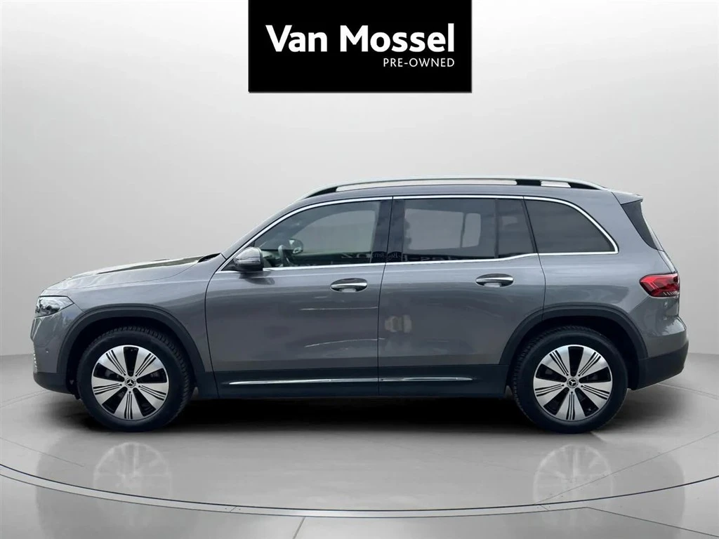 Mercedes-Benz-EQB-image-7