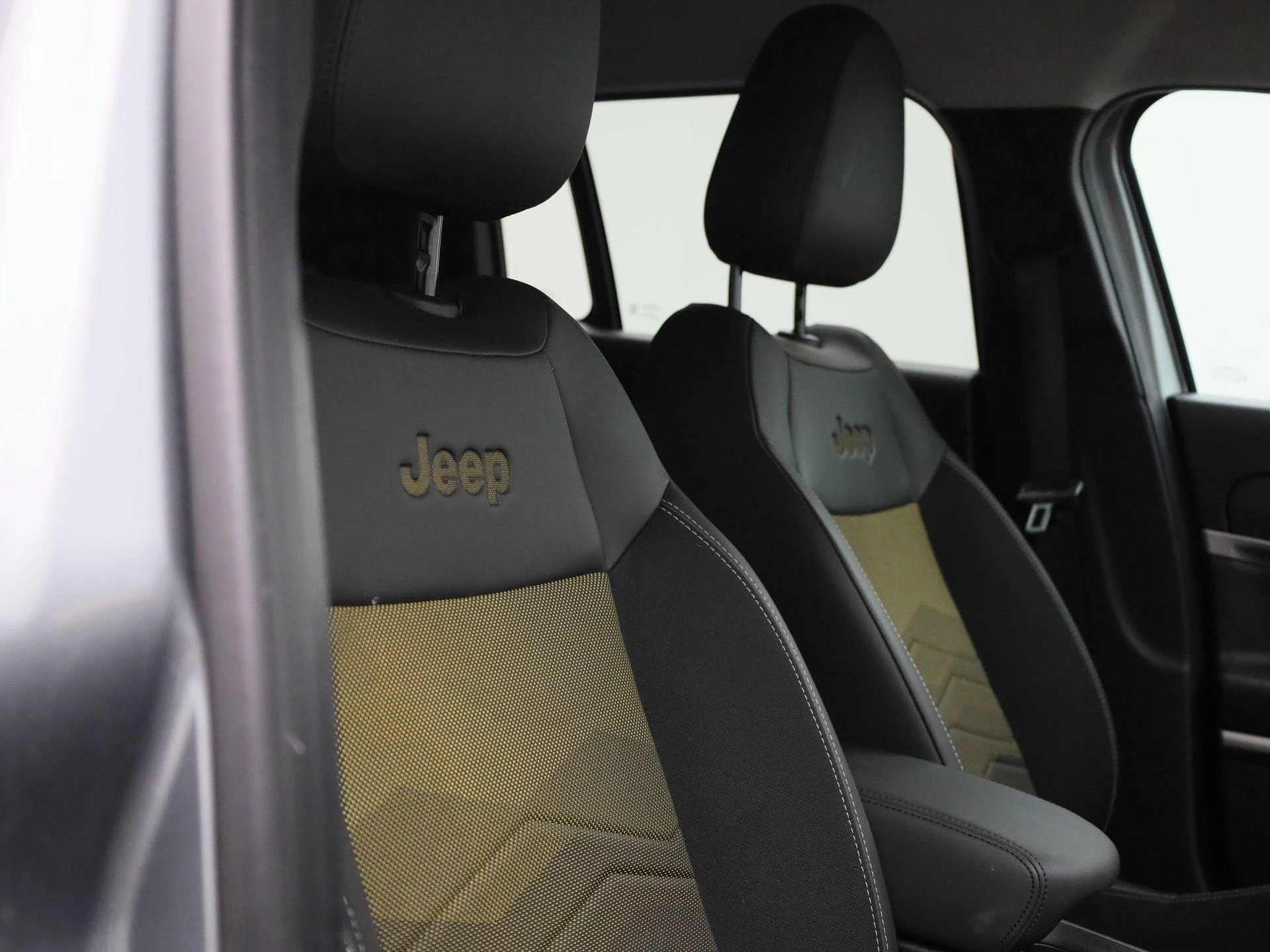 Jeep-Avenger-image-36