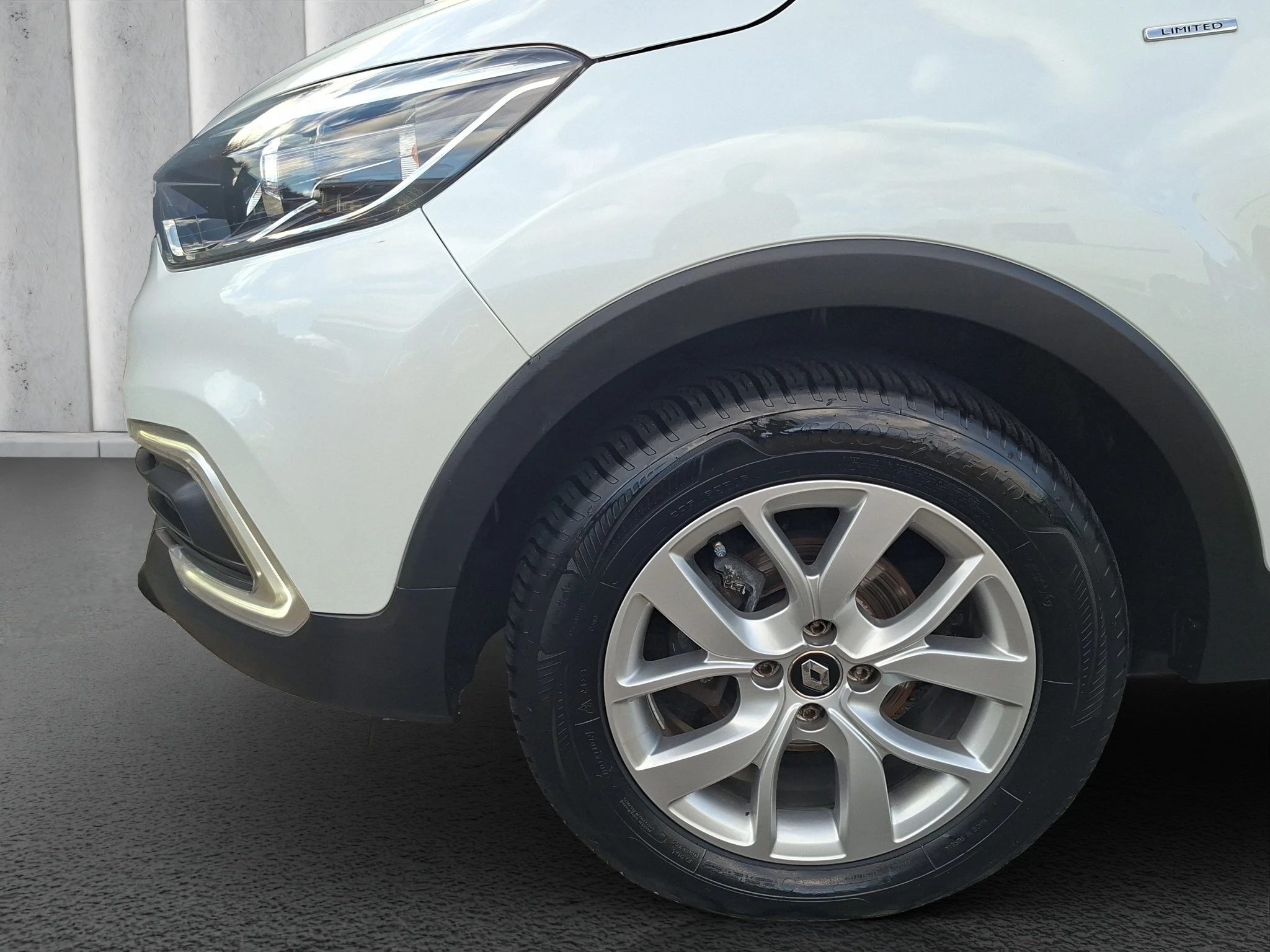 Renault-Captur-image-8