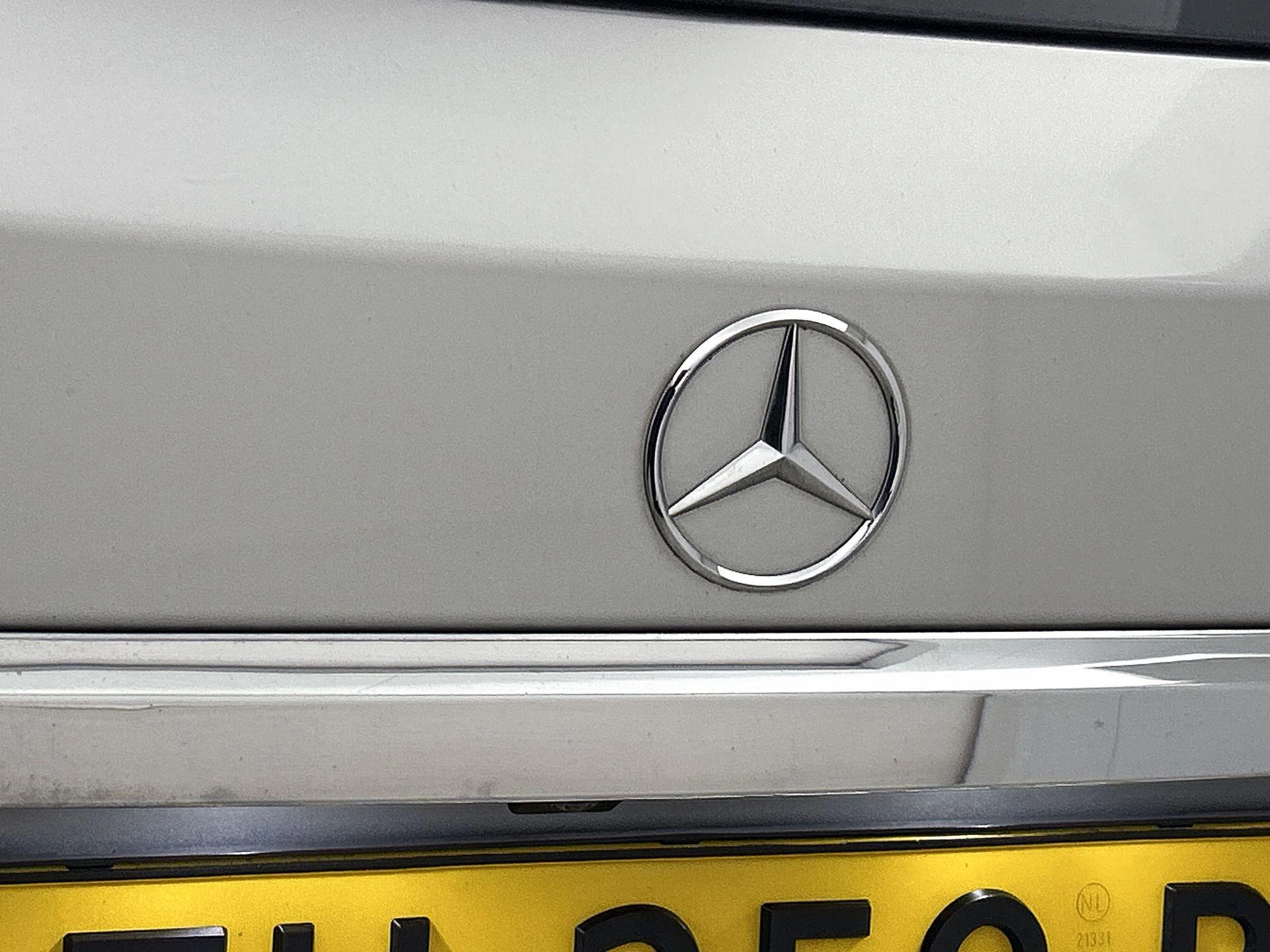 Mercedes-Benz-B-Klasse-image-26