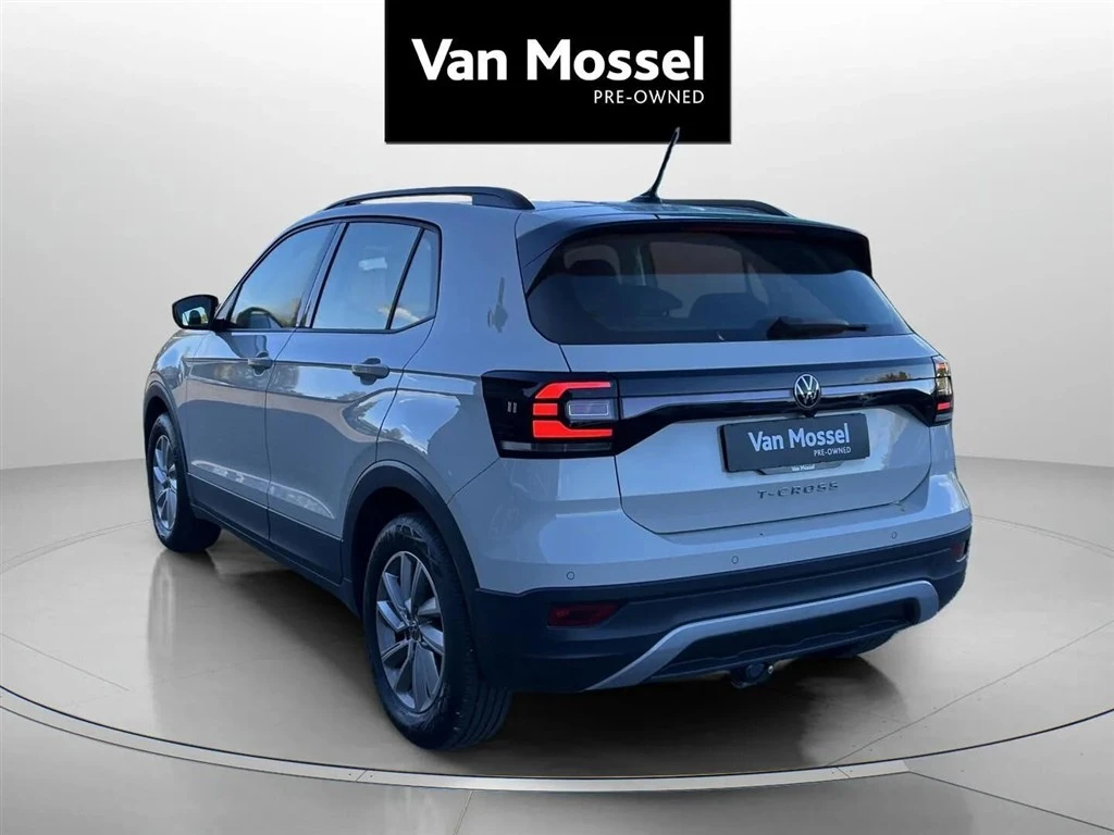 Volkswagen-T-Cross-image-6