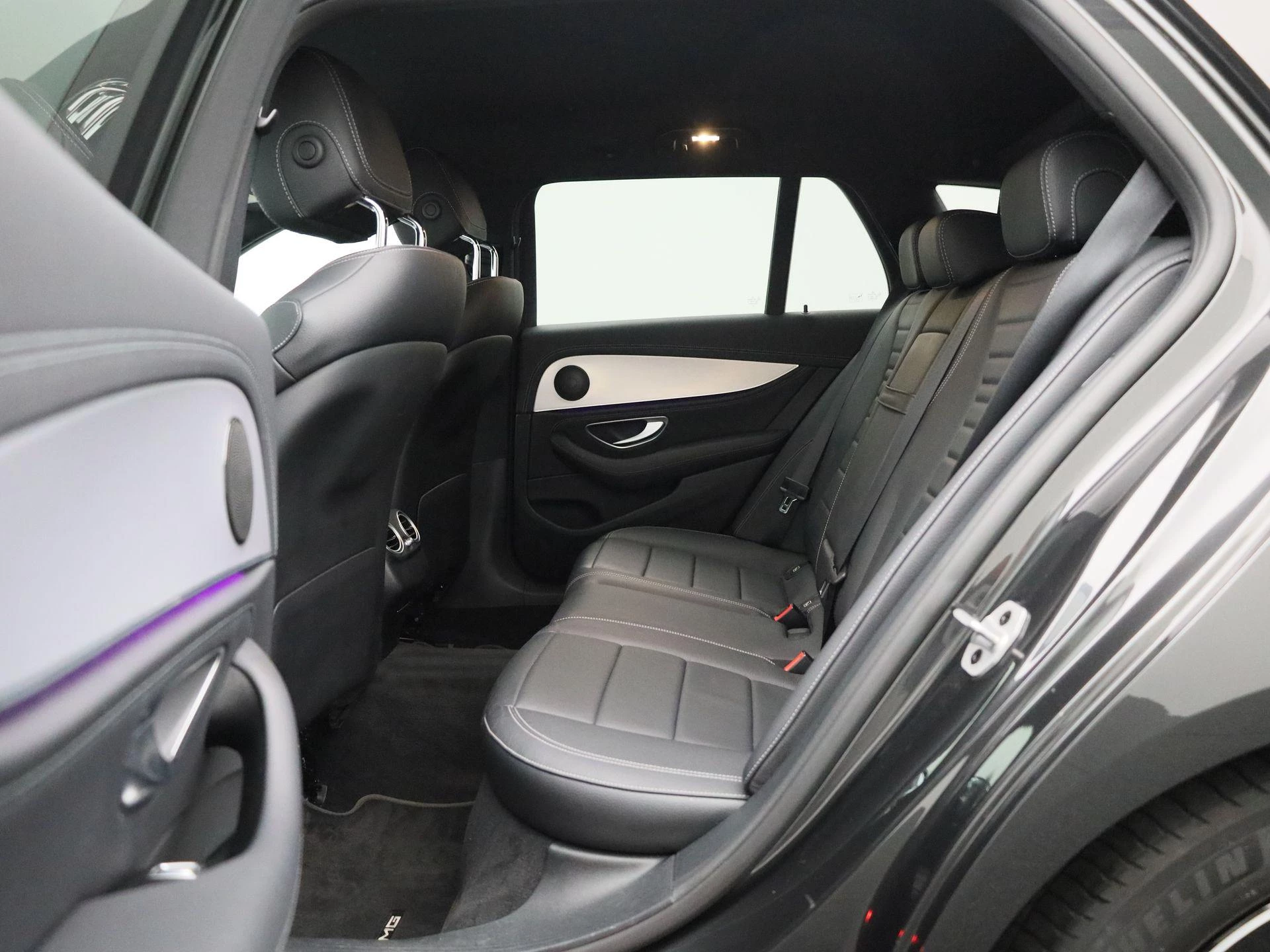 Mercedes-Benz-Classe E-image-11