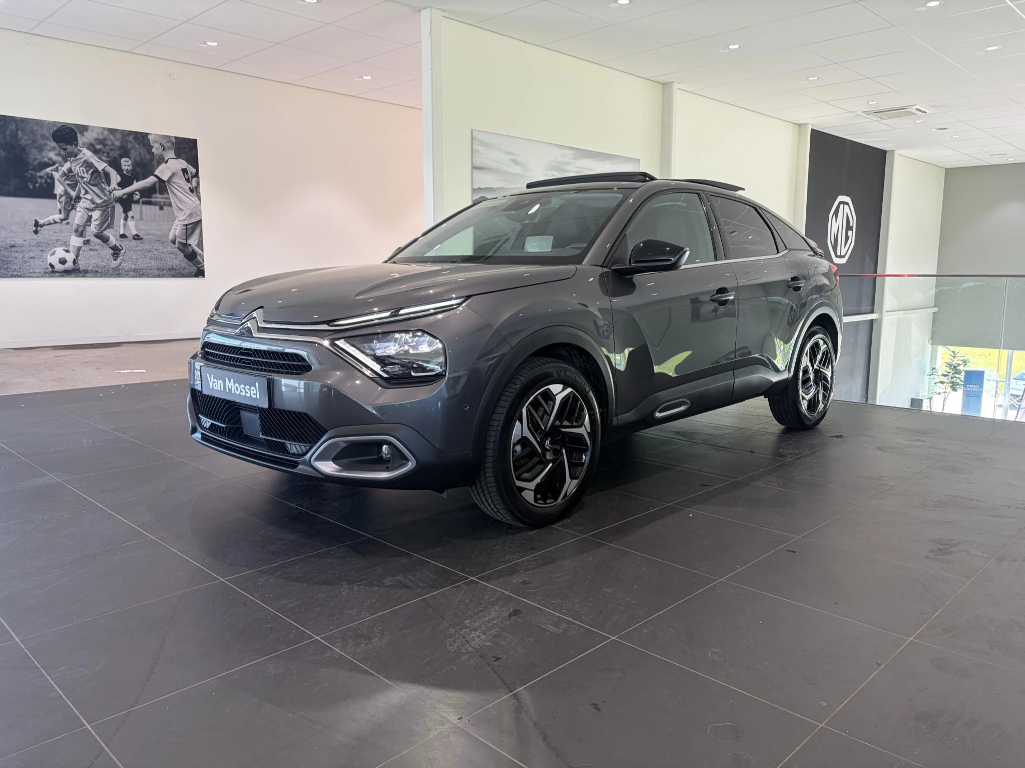 Citroën-C4-image-8