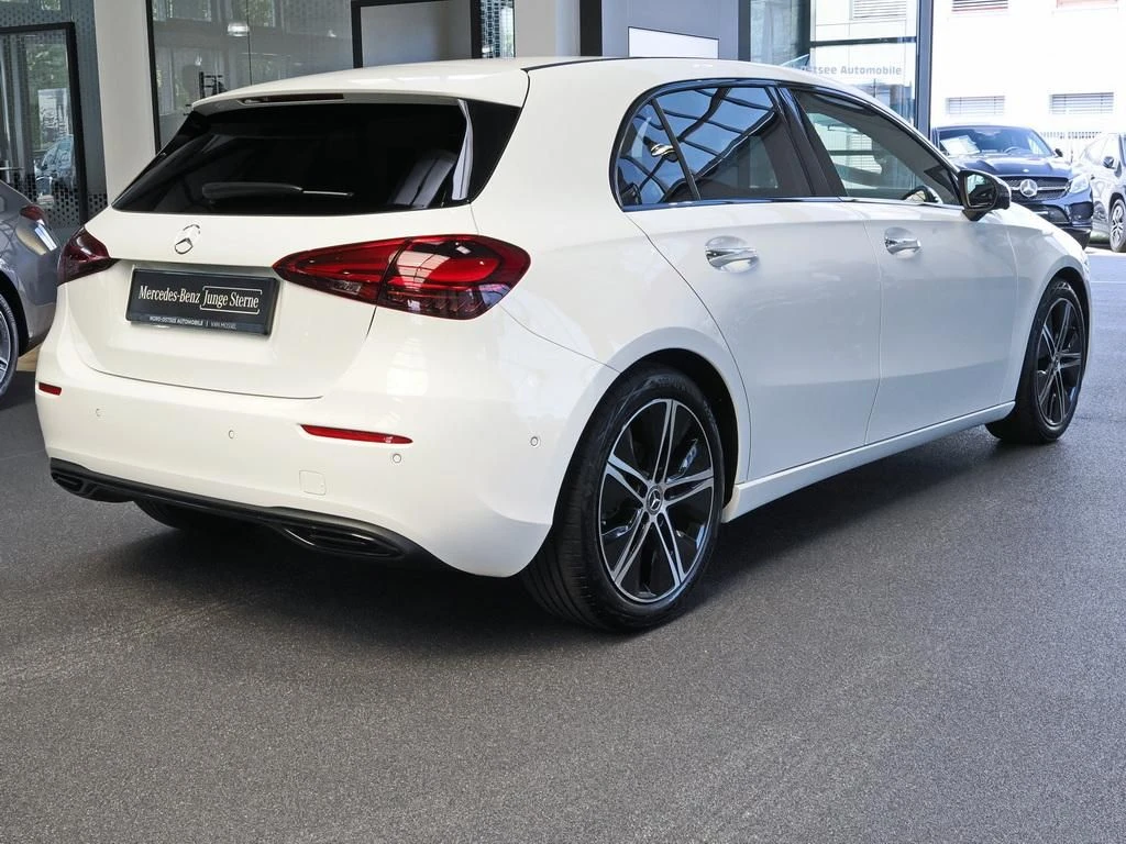 Mercedes-Benz-A-Klasse 200-image-5