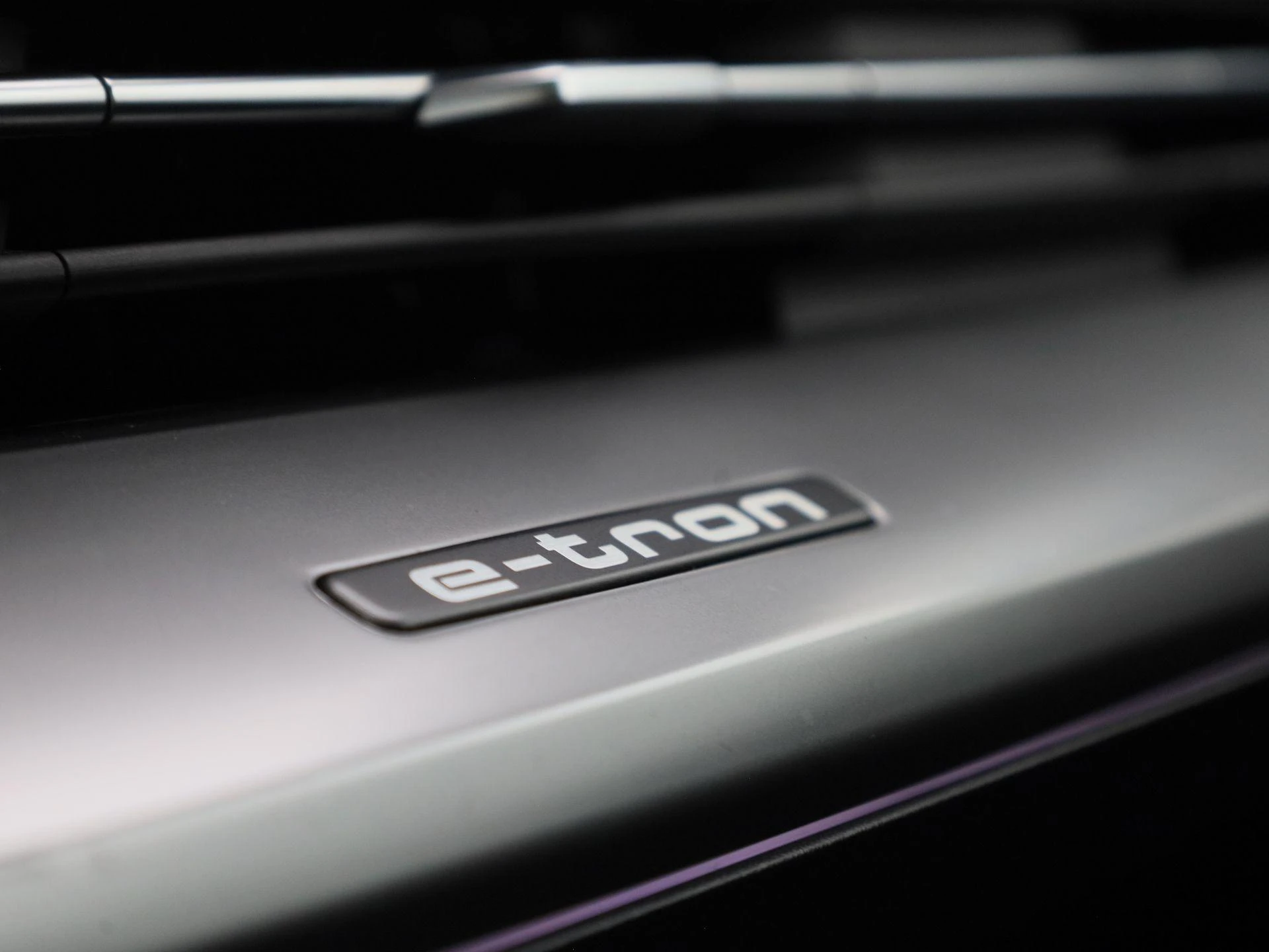 Audi-Q4 e-tron-image-37