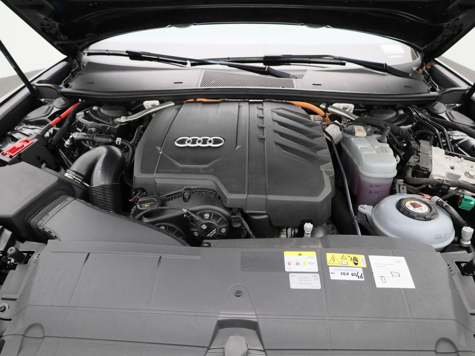Audi-A6-image-38