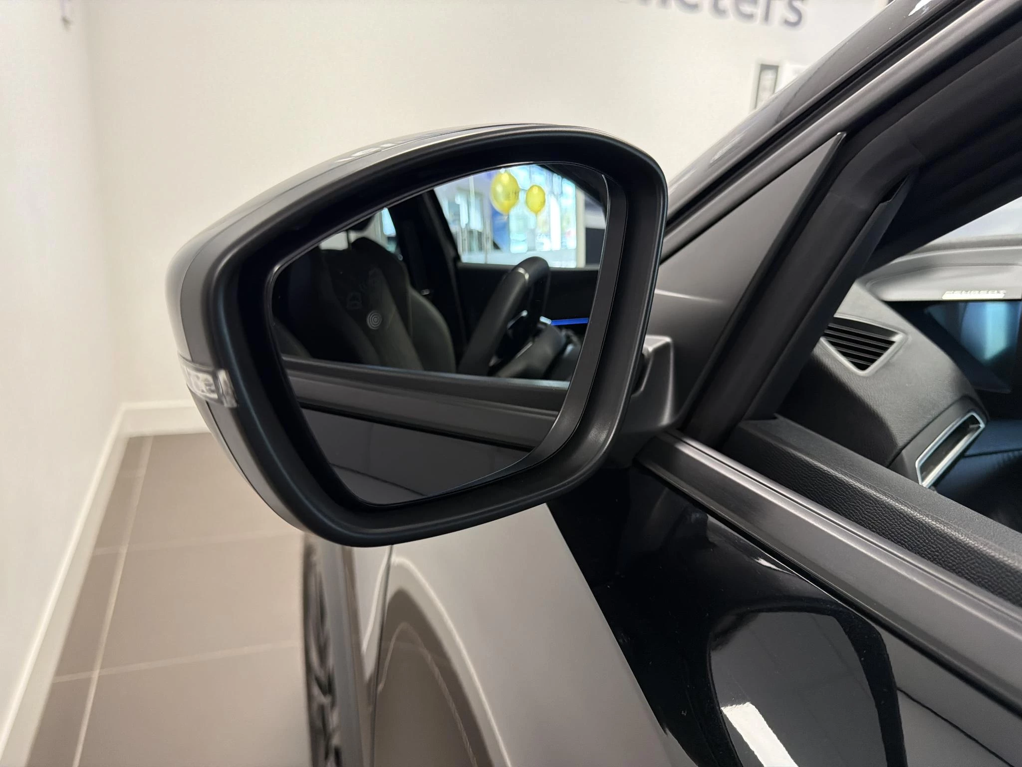 Peugeot-2008-image-9