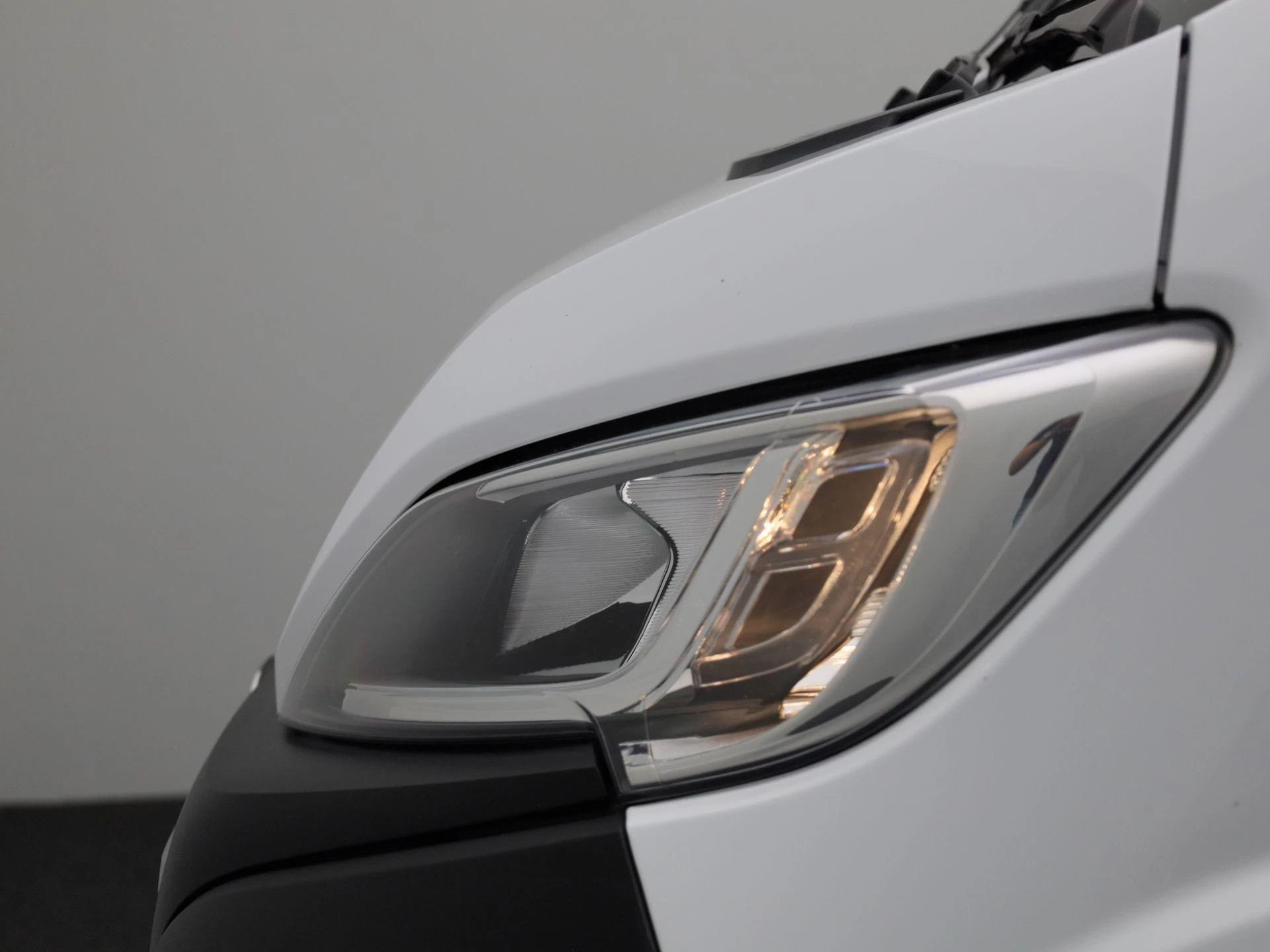 Opel-Movano-image-18