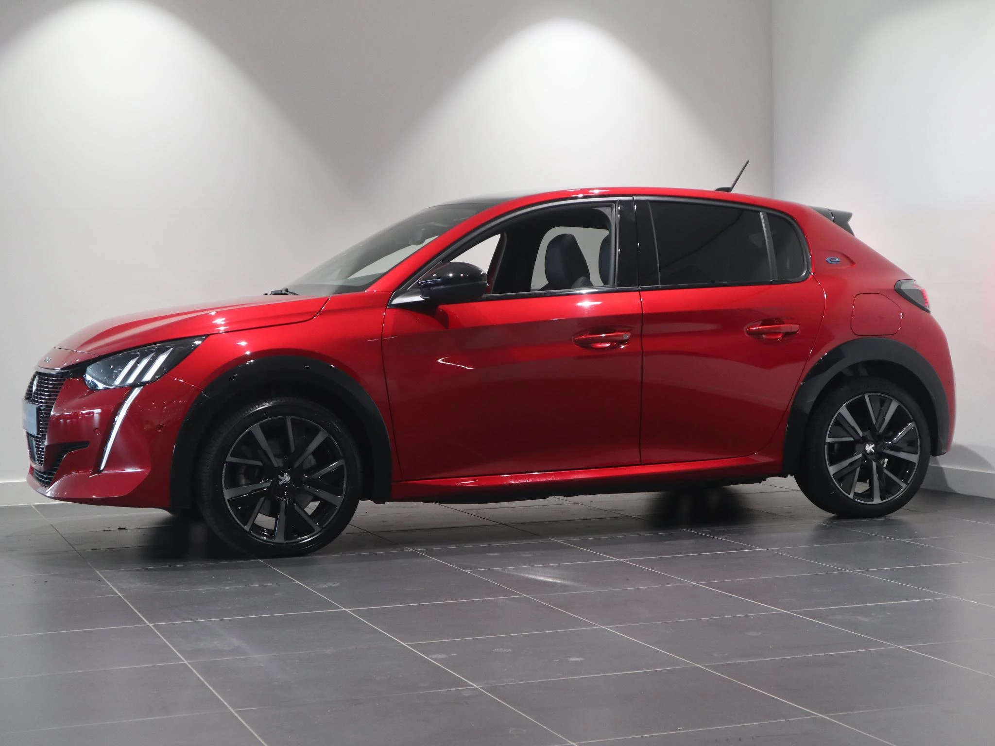 Peugeot e-208 EV GT 350 50 kWh